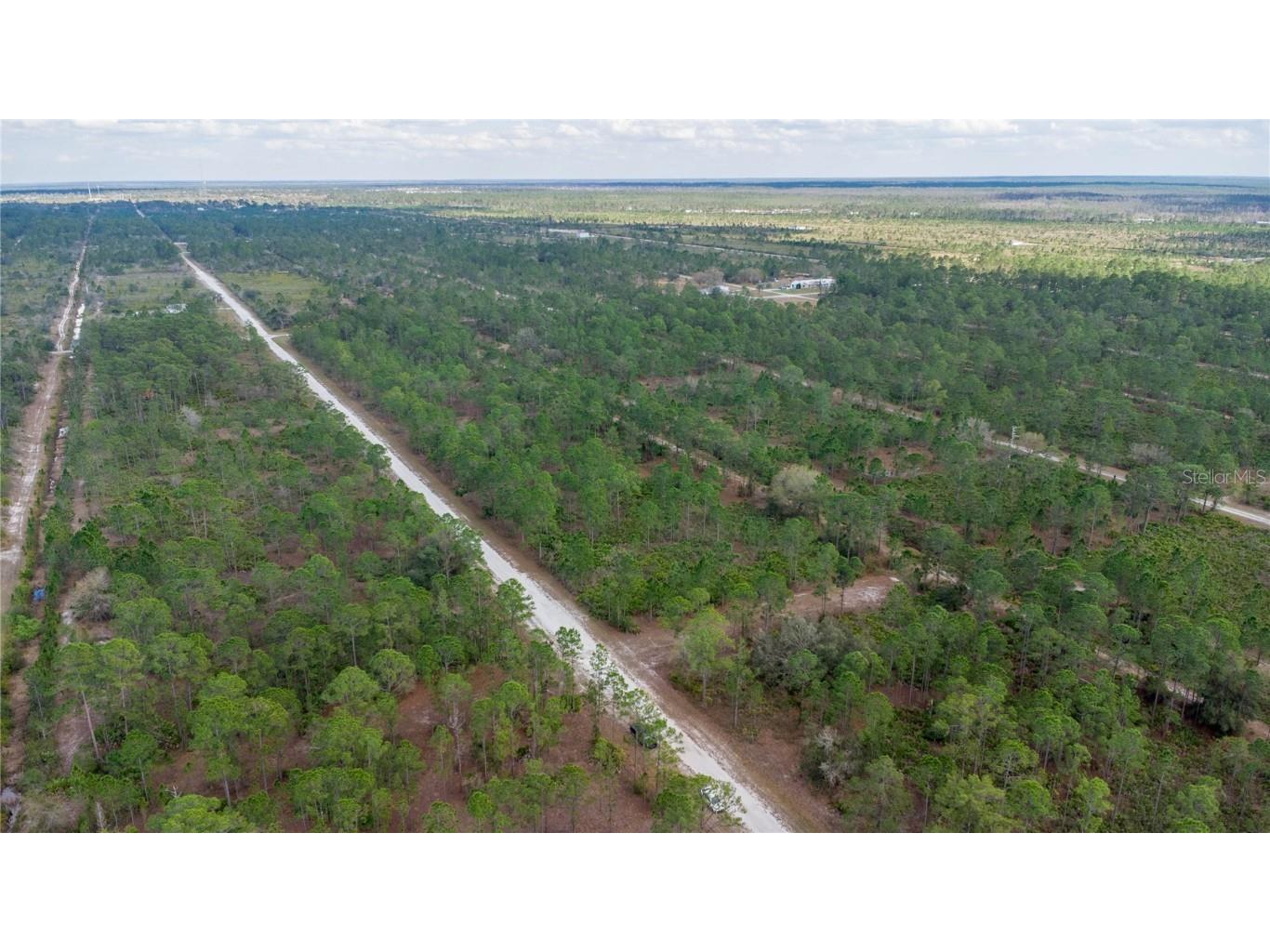 623 Alba Drive Indian Lake Estates FL 33855 - LAKE WALK-IN-WATER L4951080 image5