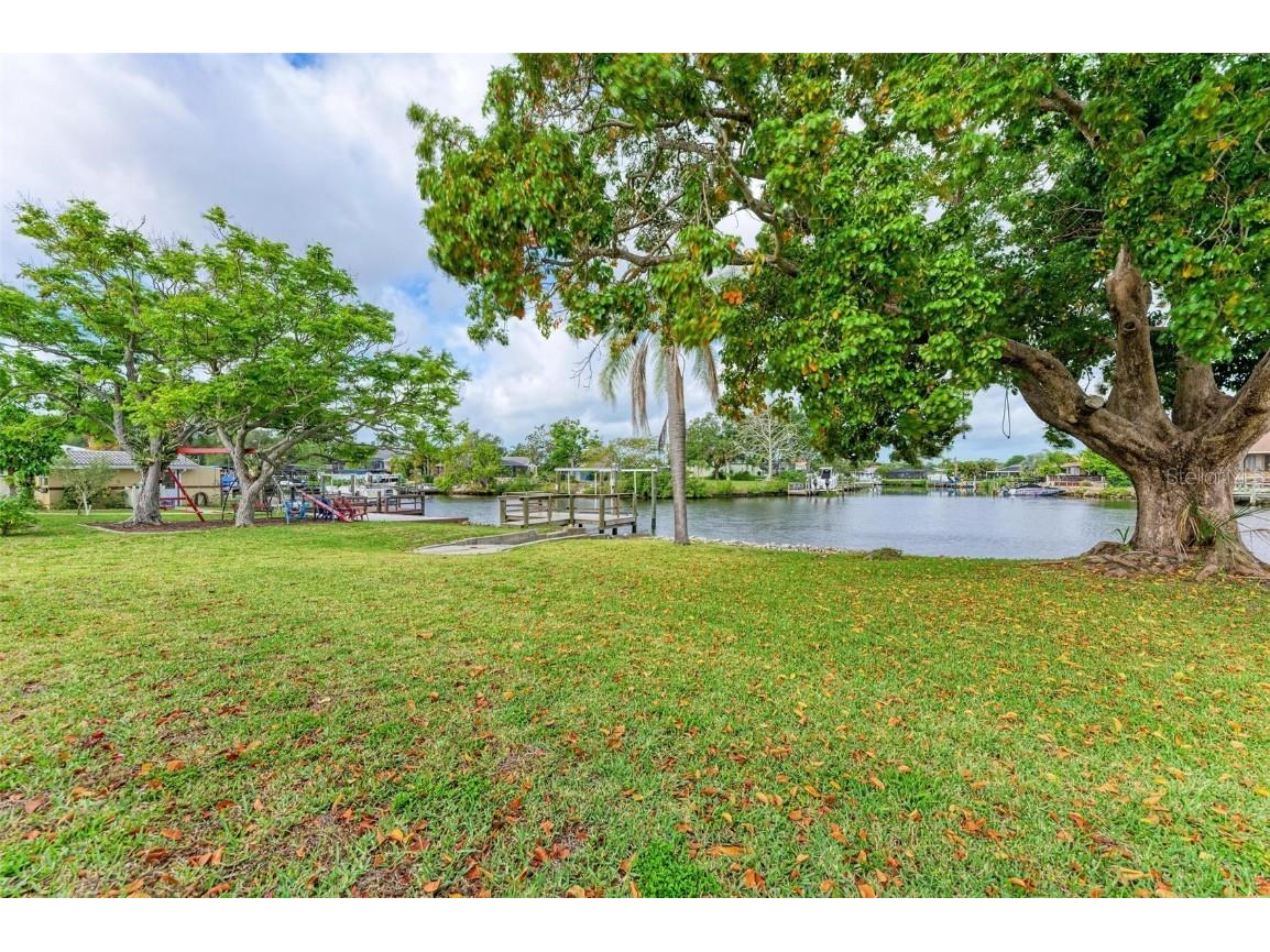 623 Albee Farm Road N Nokomis FL 34275 A4606101 image1