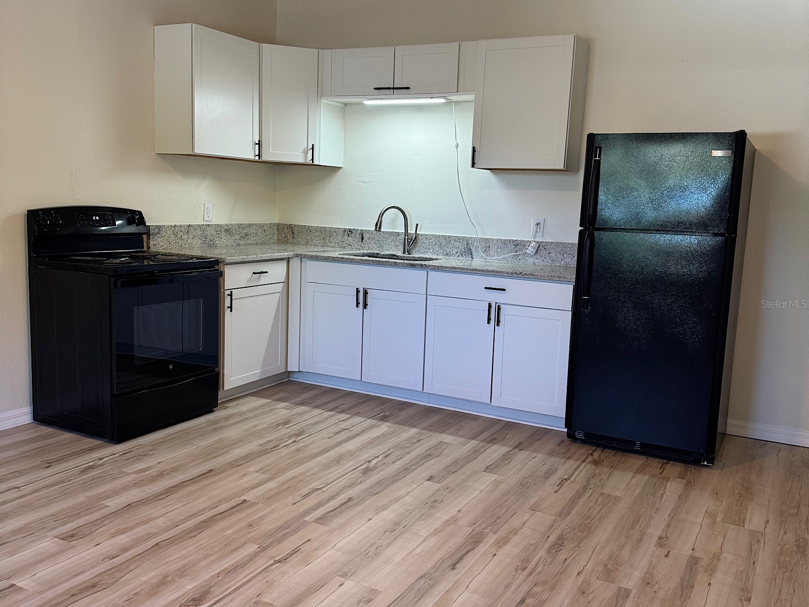 623 Beckett Way #B Tarpon Springs FL 34689 TB8509430 image2