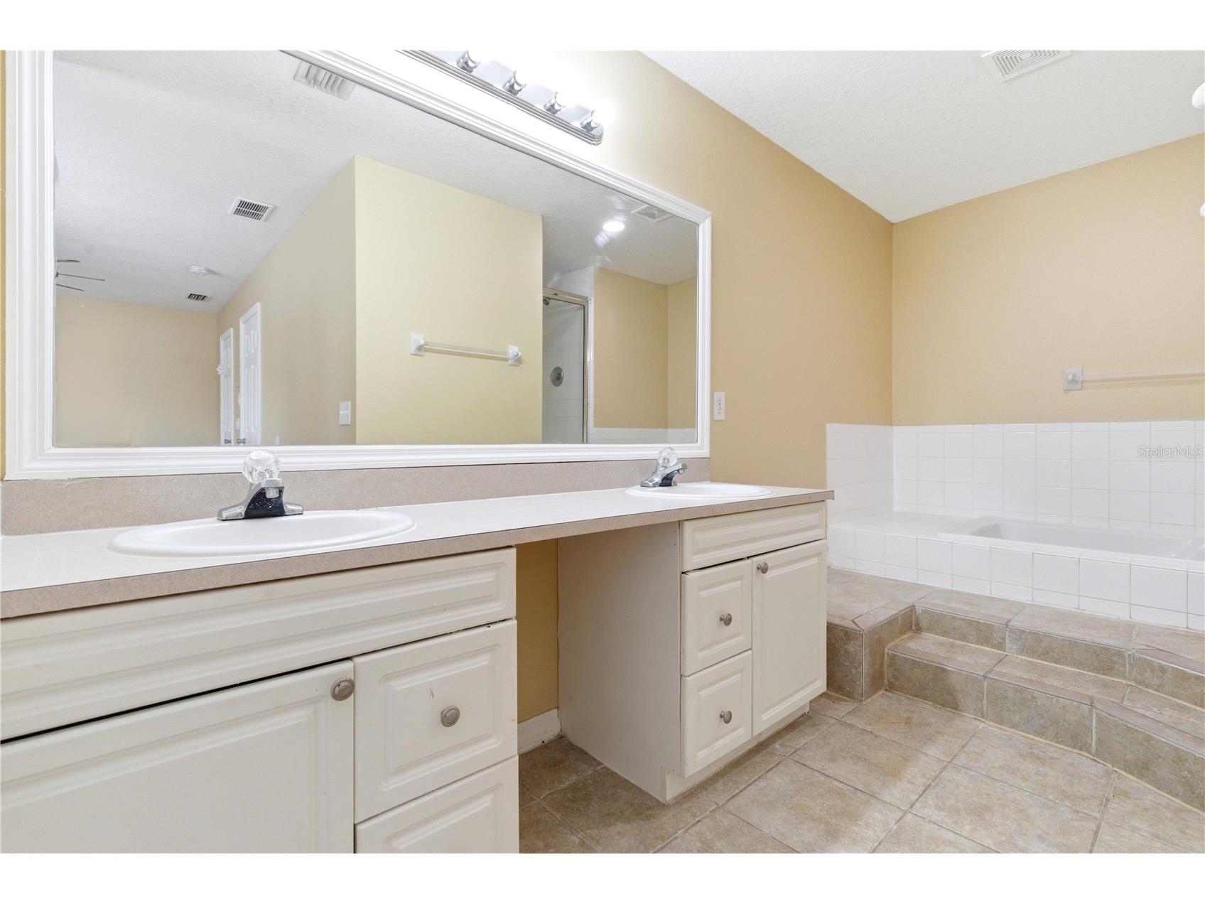 623 Coconut Palm Way #0 Davenport FL 33897 O6401504 image17