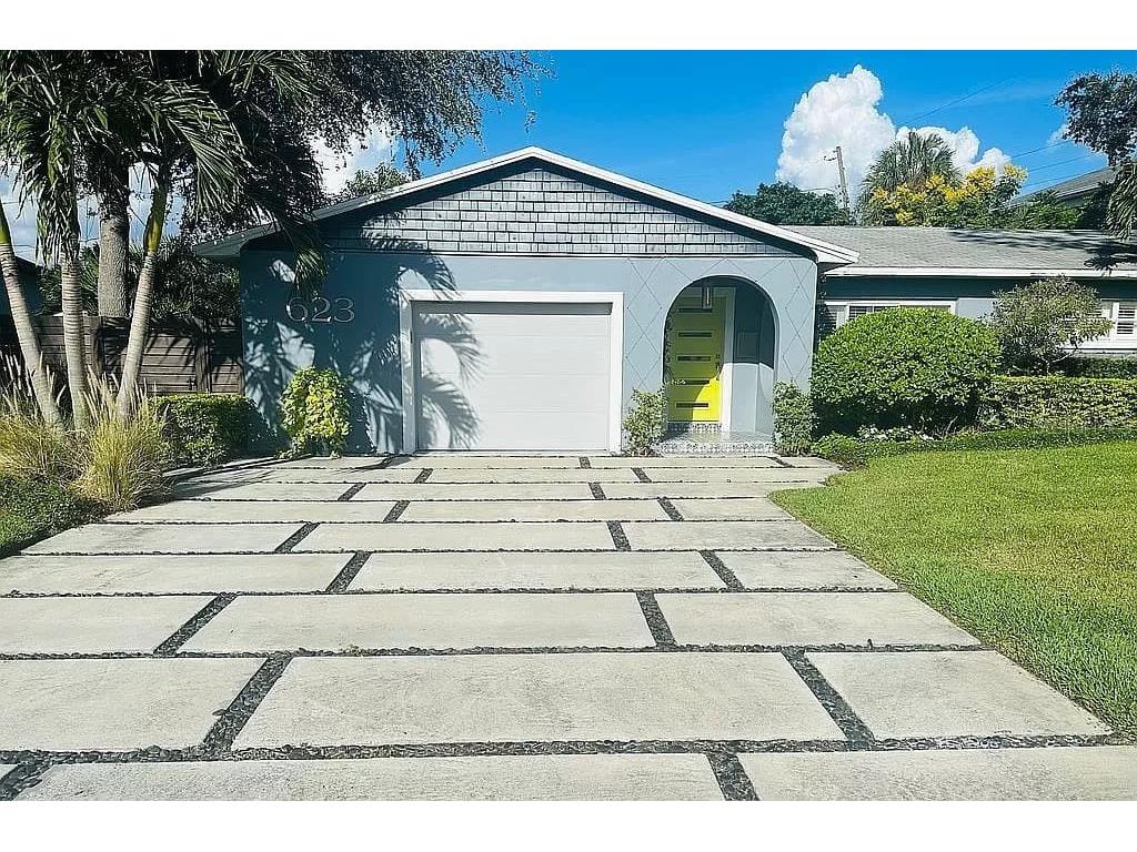 623 Cordova Boulevard NE Saint Petersburg FL 33704 U8223730 image1