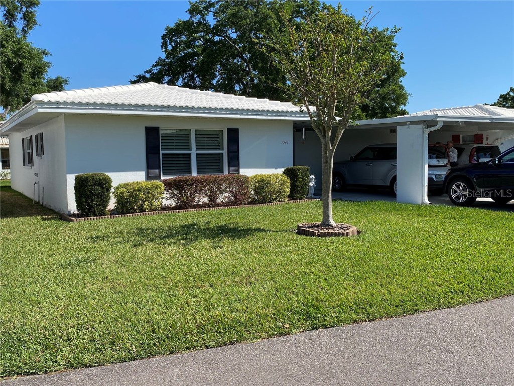 623 Cottage Lane Lakeland FL 33803 L4935888 image1