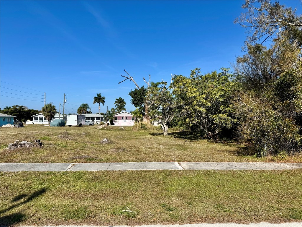 623 Fitzhugh Avenue Punta Gorda FL 33950 C7519559 image3