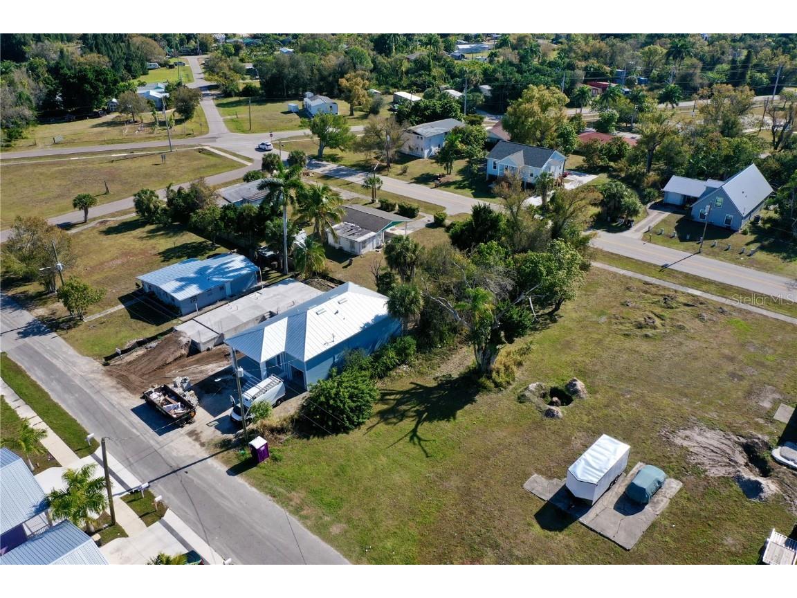 623 Fitzhugh Avenue Punta Gorda FL 33950 C7519559 image8