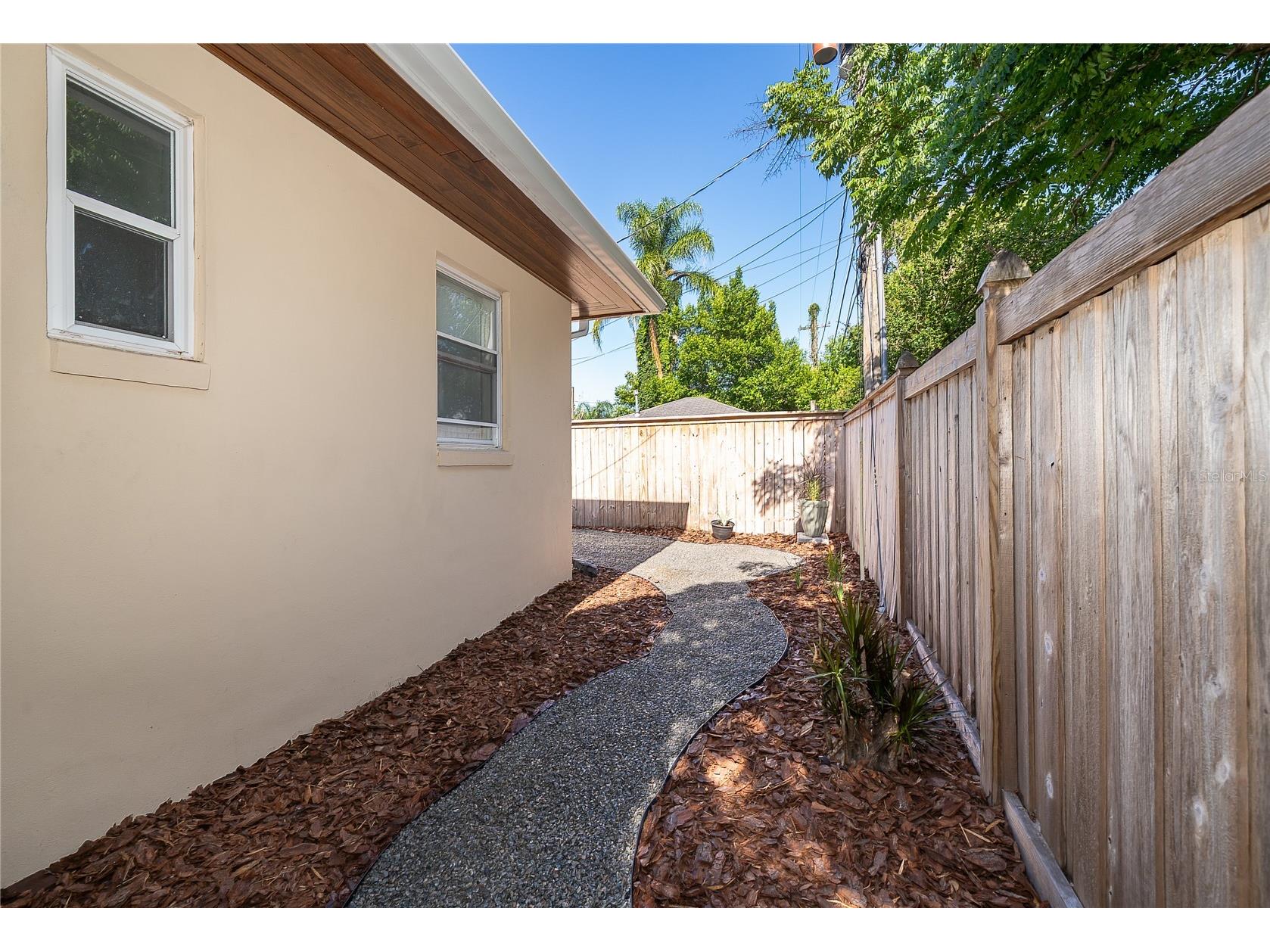 623 Florida Street Orlando FL 32806 O6420970 image18