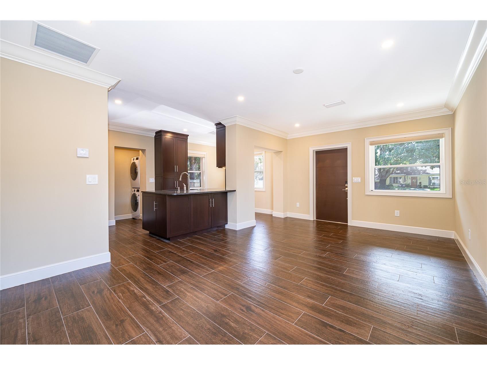 623 Florida Street Orlando FL 32806 O6420970 image5