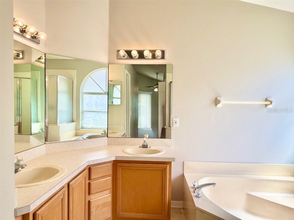 623 Hardwood Circle Orlando FL 32828 O6347352 image22