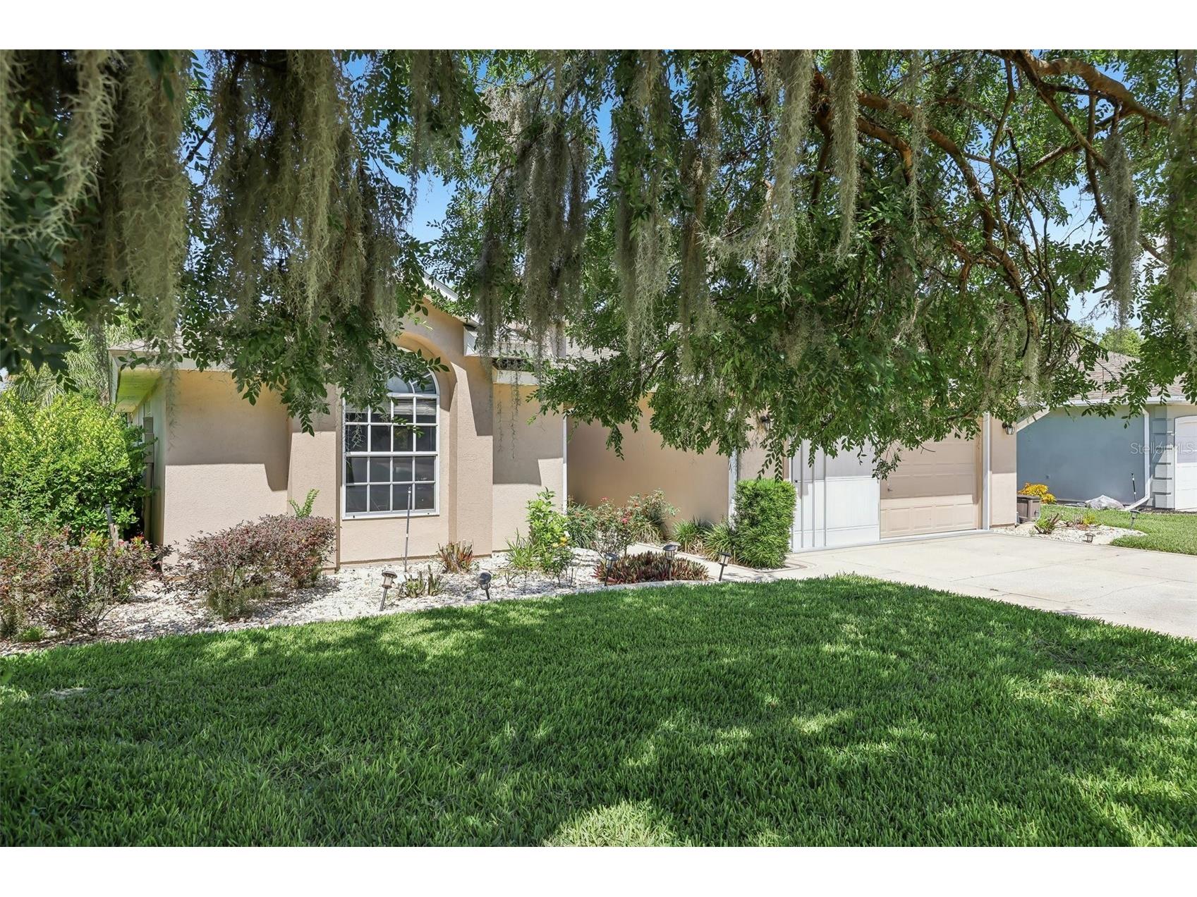 623 Juniper Way Tavares FL 32778 G5112732 image4