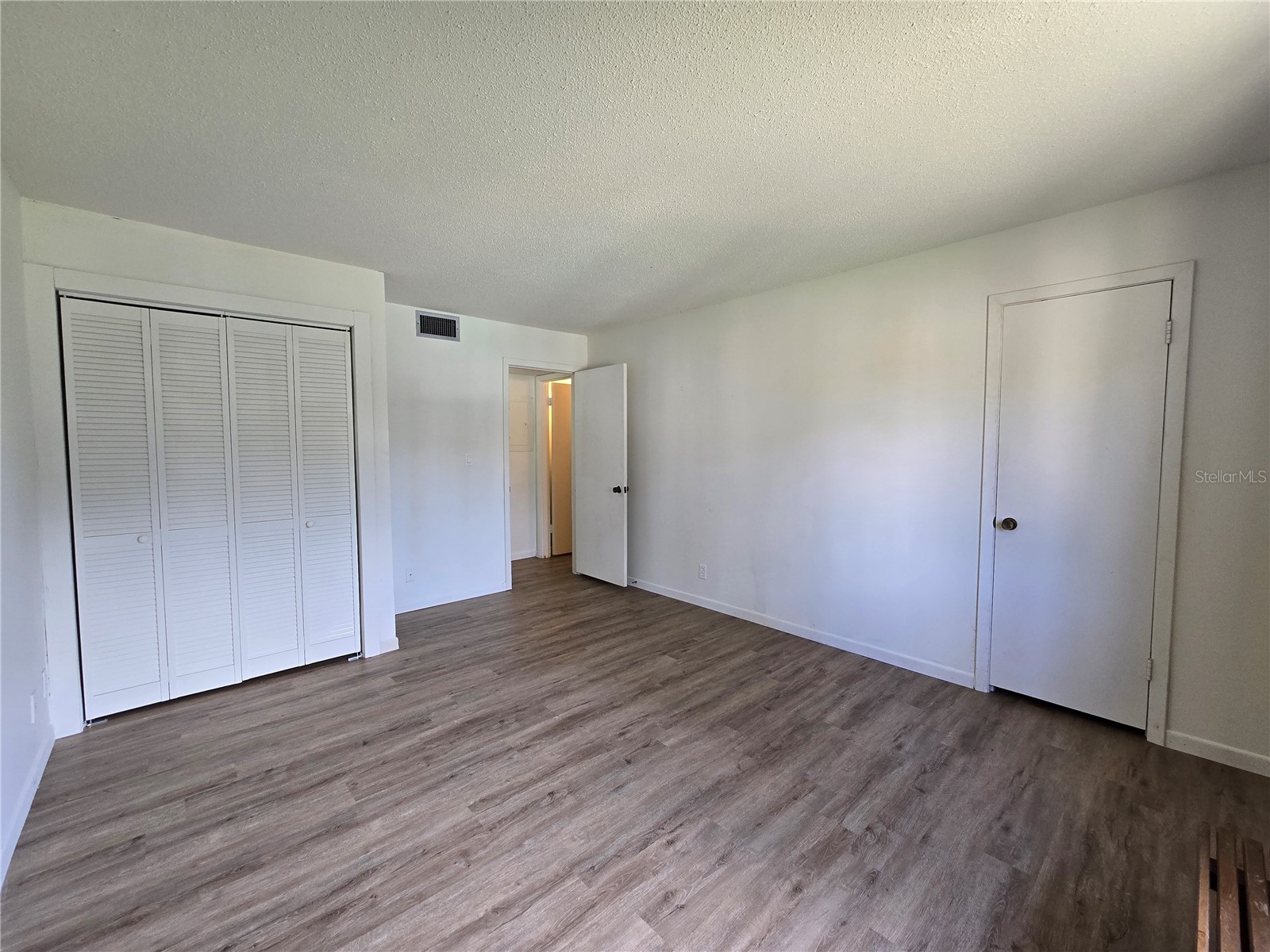 623 Midway Drive #B Ocala FL 34472 - LAKE SPARKLE OM726631 image12