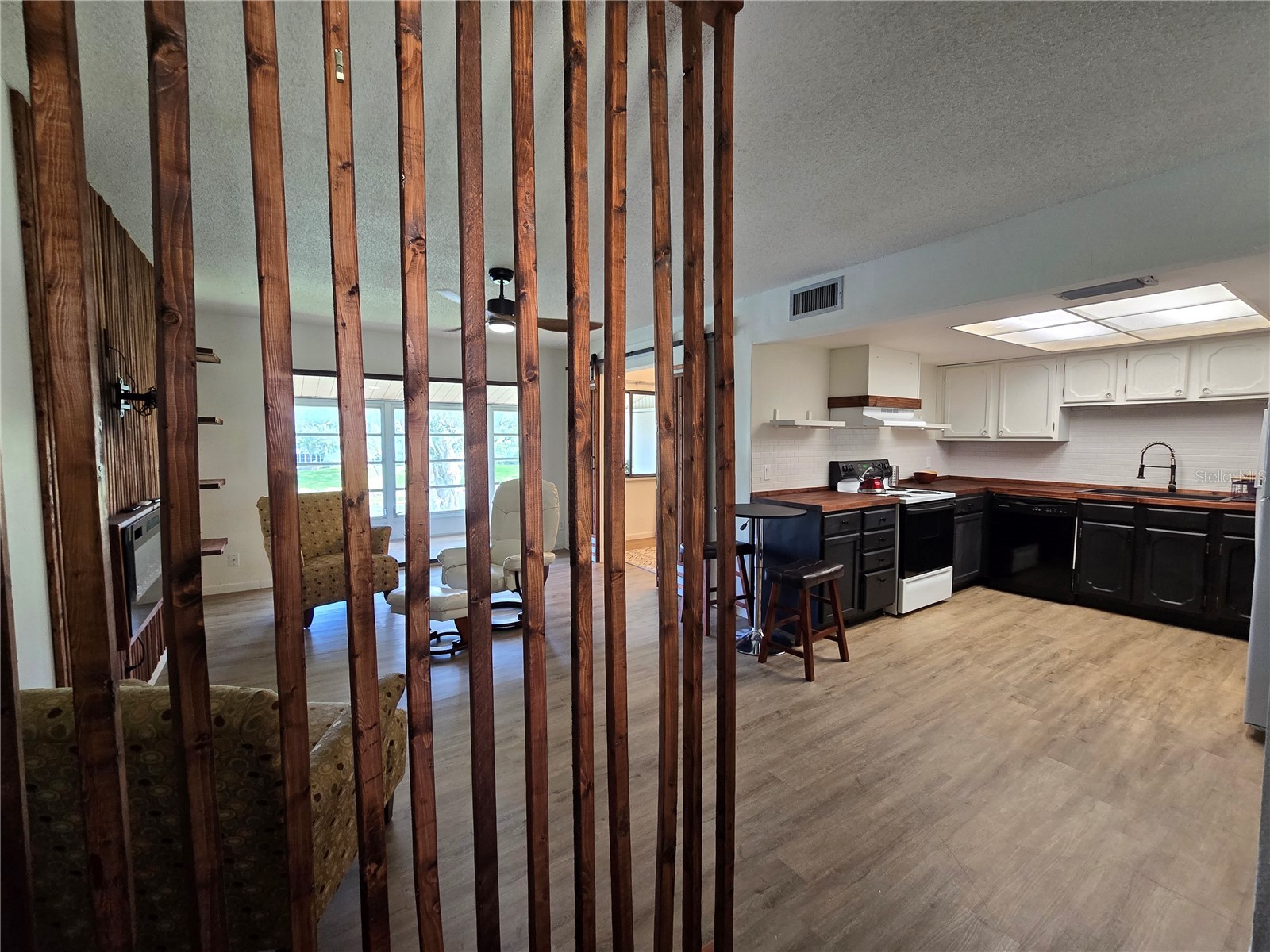 623 Midway Drive #B Ocala FL 34472 - LAKE SPARKLE OM726631 image3