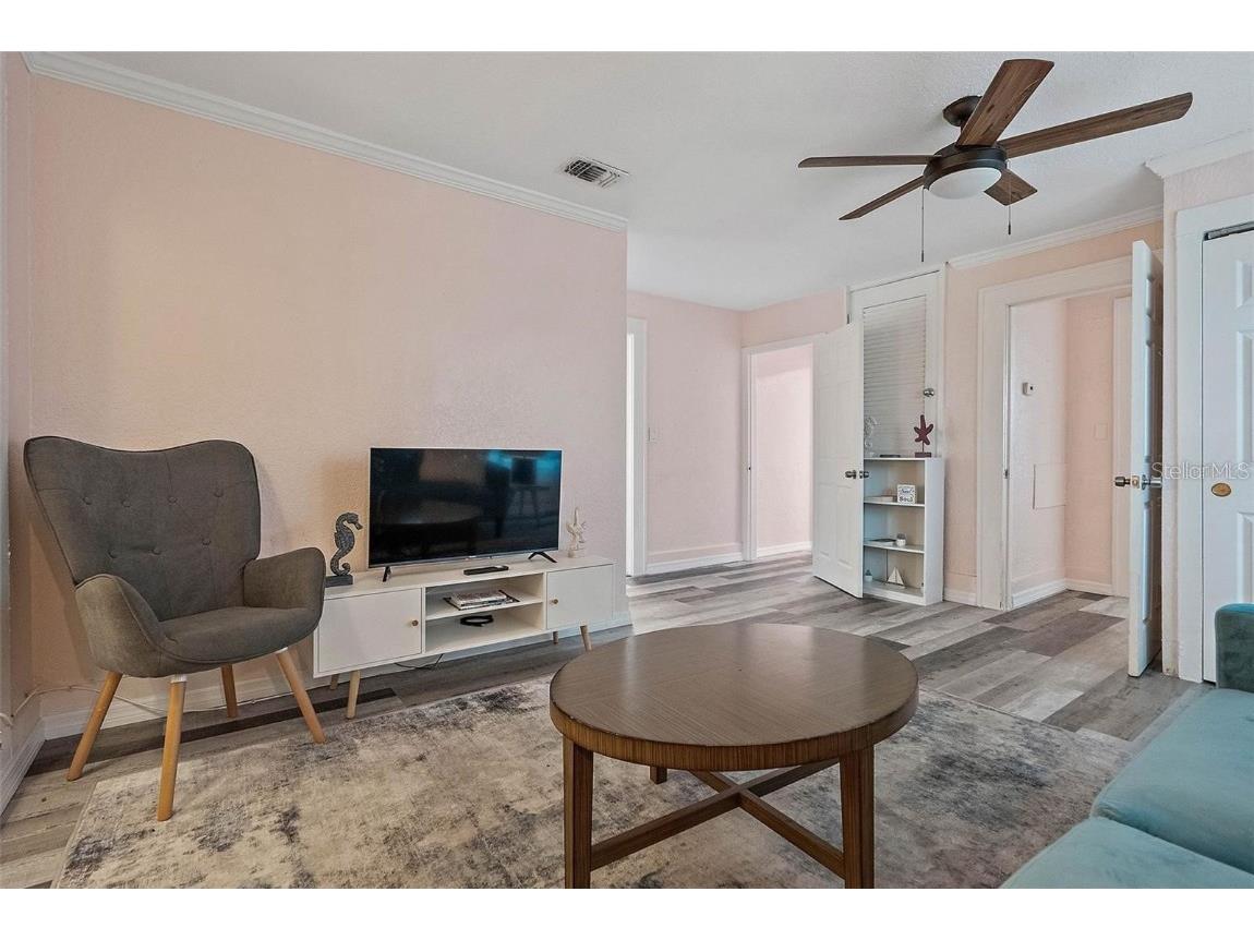 623 Mound Park Way S Saint Petersburg FL 33701 TB8446468 image19