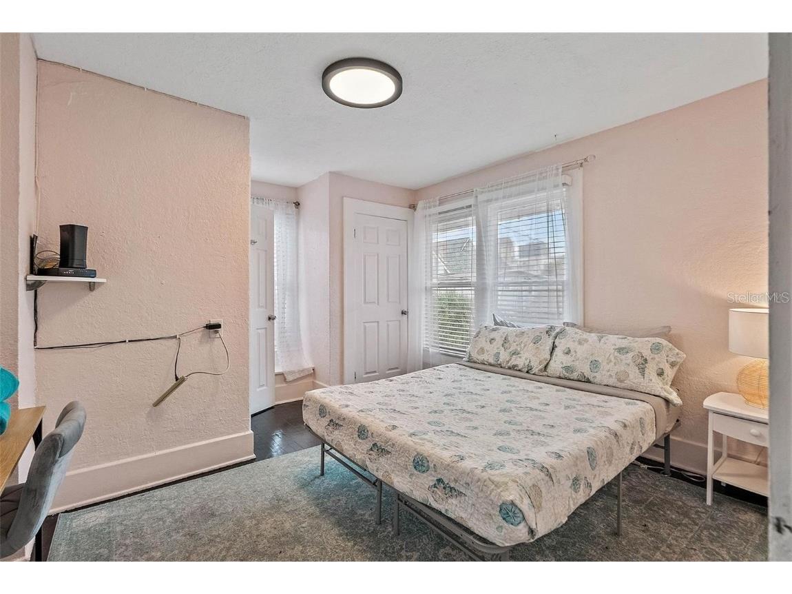 623 Mound Park Way S Saint Petersburg FL 33701 TB8446468 image24