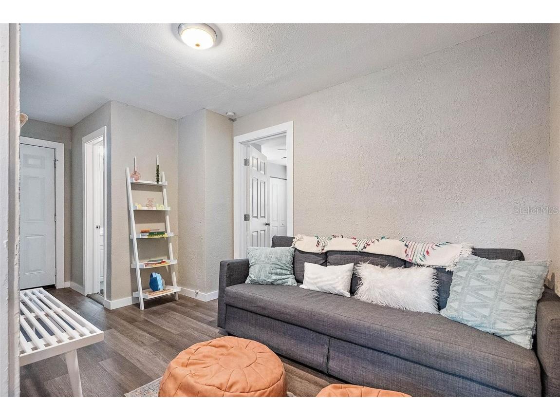 623 Mound Park Way S Saint Petersburg FL 33701 TB8446468 image5