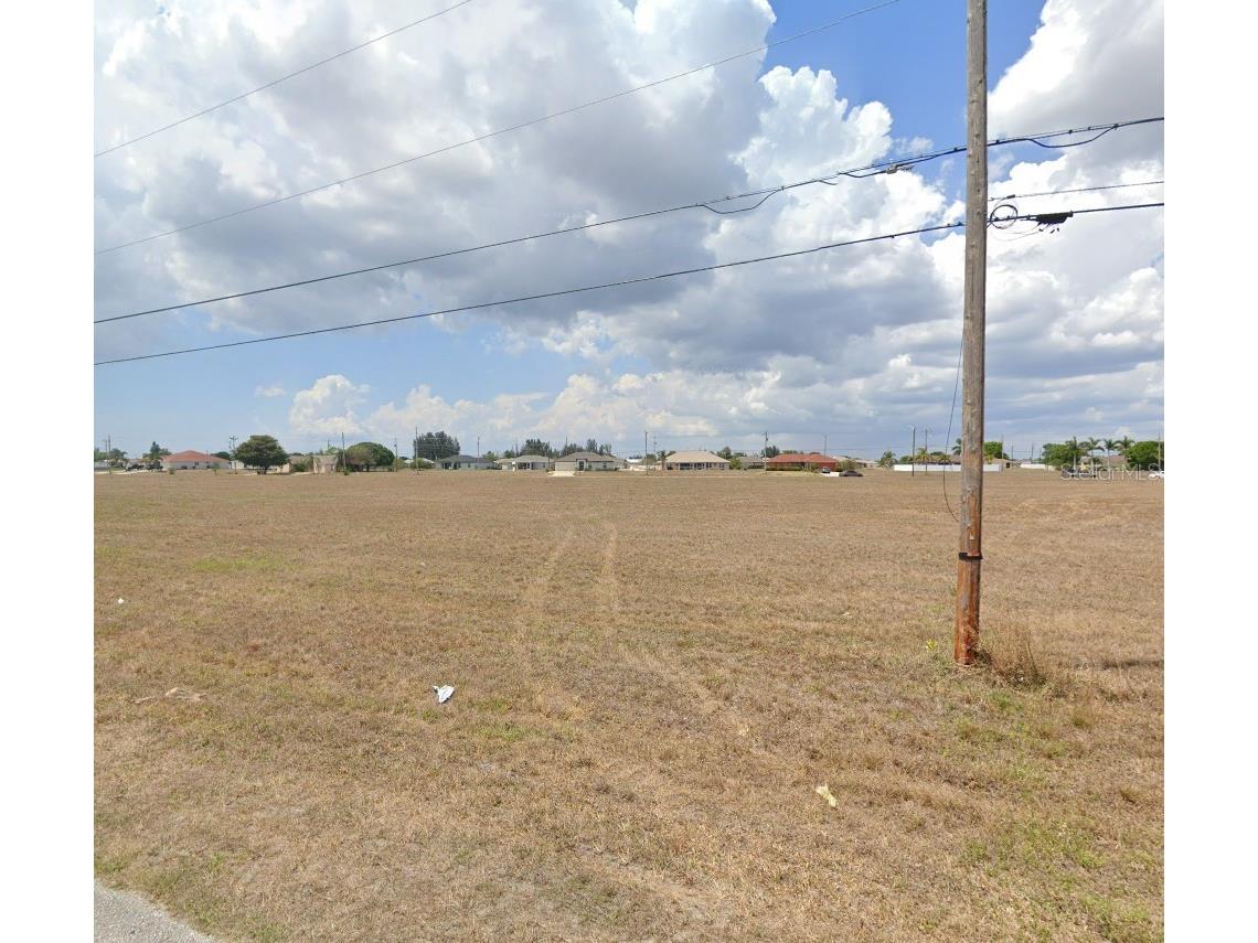 623 NE 15th Terrace Cape Coral FL 33909 C7526788 image4