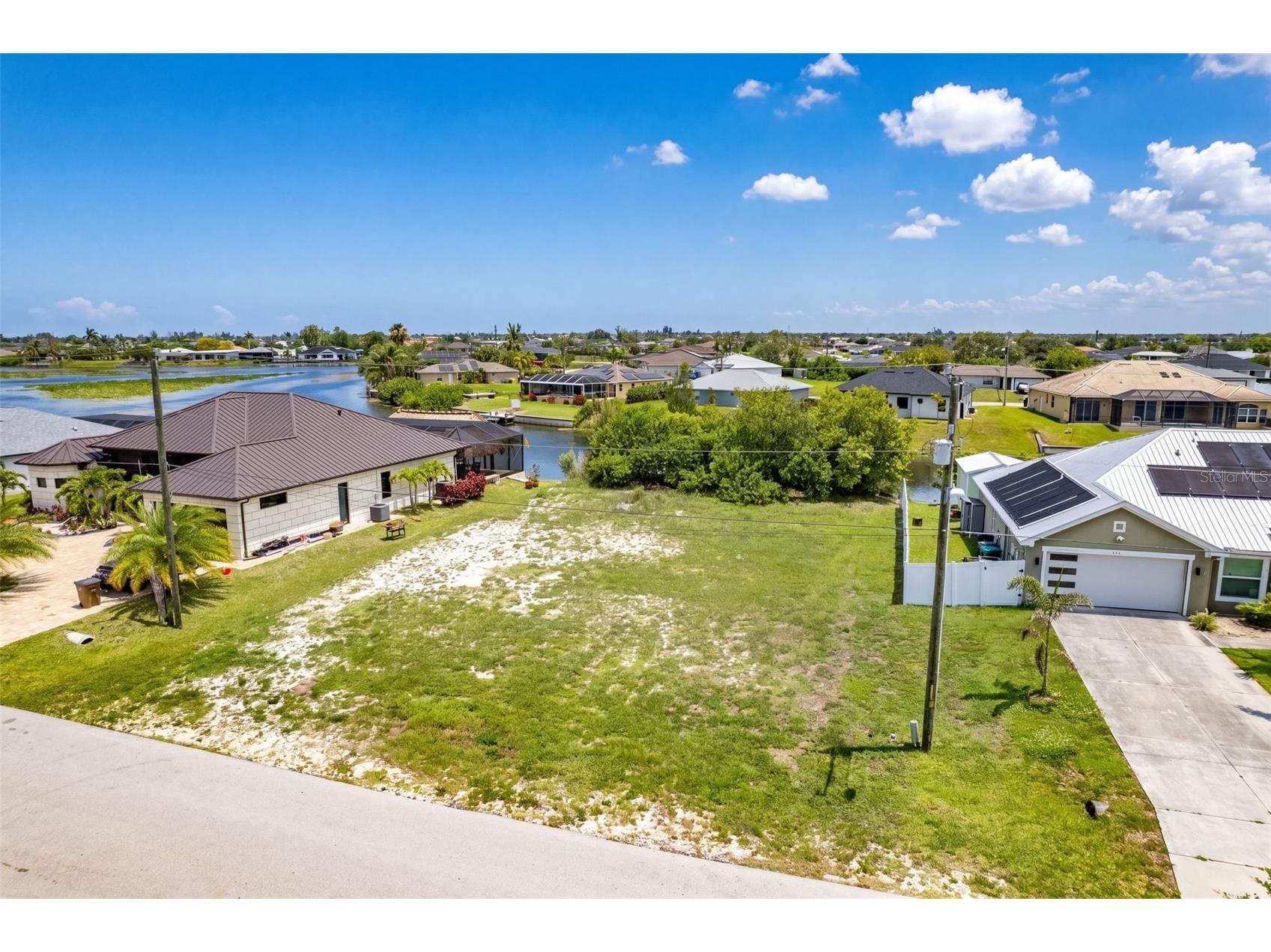 623 NE 7th Terrace Cape Coral FL 33909 S5150905 image6
