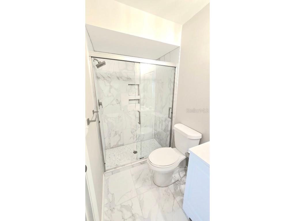 623 Oak Hill Circle #28 Sarasota FL 34232 C7516464 image22