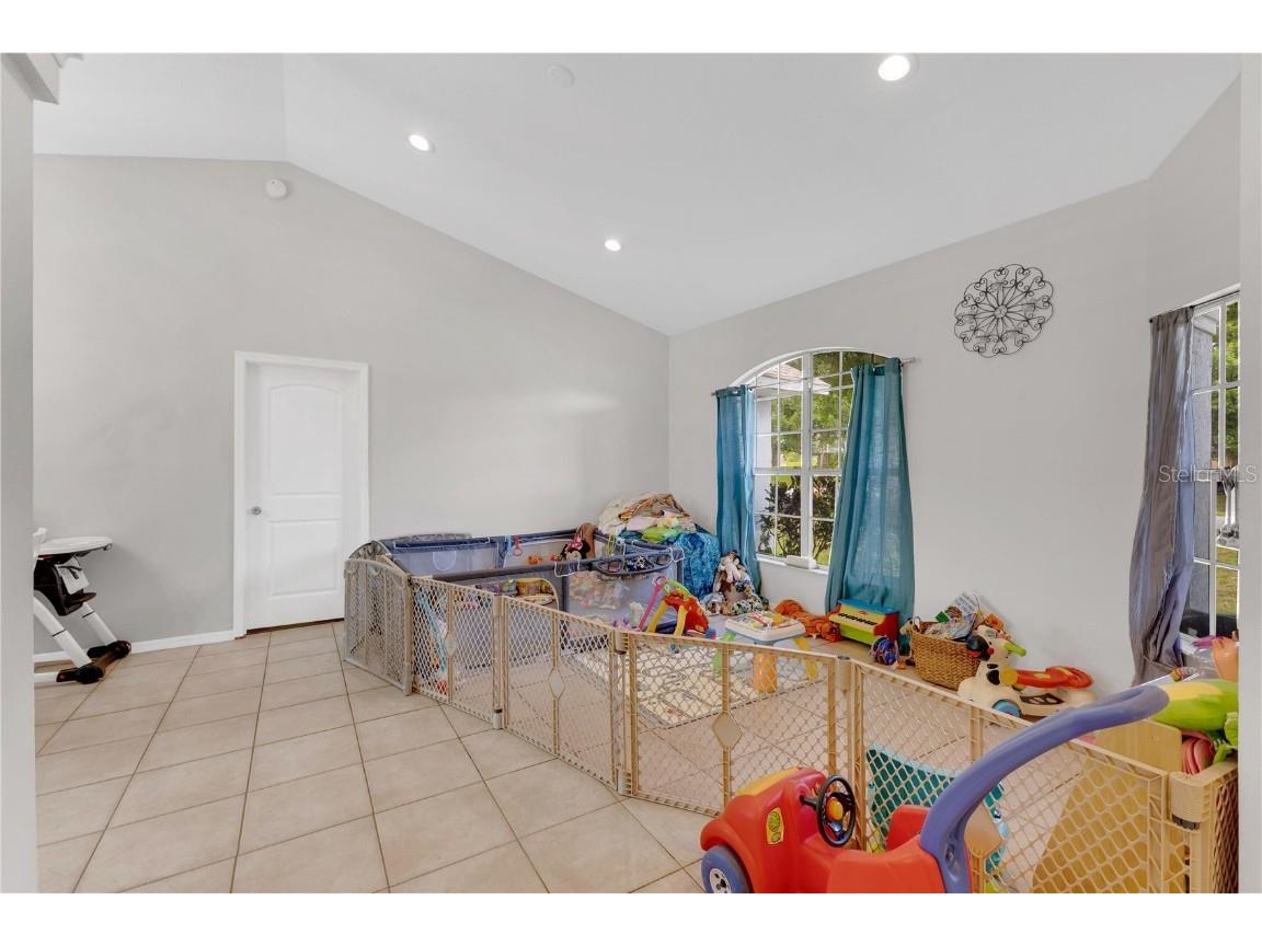 623 Oakpark Loop Davenport FL 33837 O6335721 image10