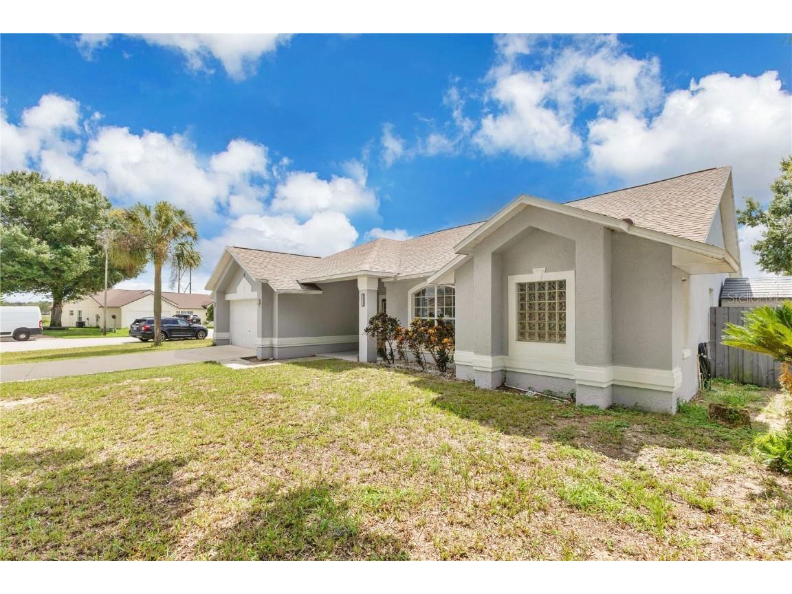 623 Oakpark Loop Davenport FL 33837 O6335721 image2