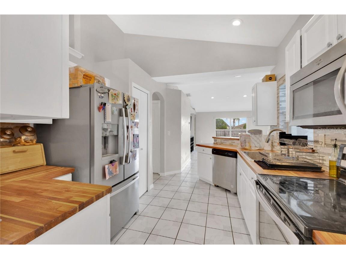 623 Oakpark Loop Davenport FL 33837 O6335721 image7