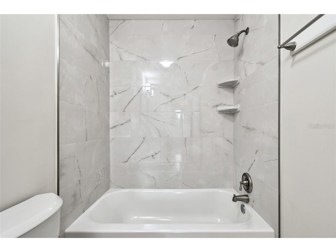 623 Palm Boulevard Dunedin FL 34698 TB8433349 image14