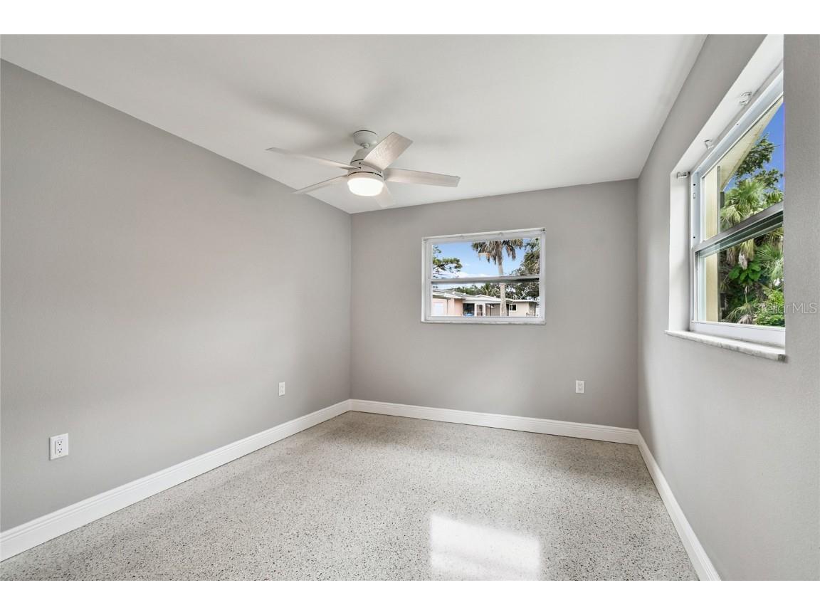 623 Palm Boulevard Dunedin FL 34698 TB8433349 image24