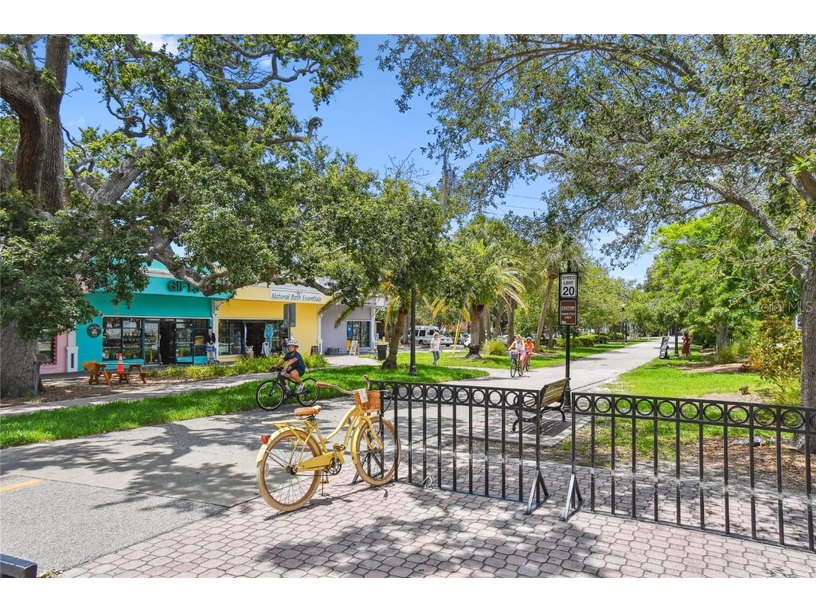 623 Palm Boulevard Dunedin FL 34698 TB8433349 image46