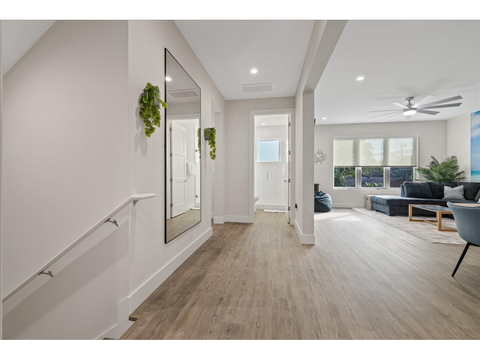 623 Petit Way Largo FL 33770 TB8498588 image12