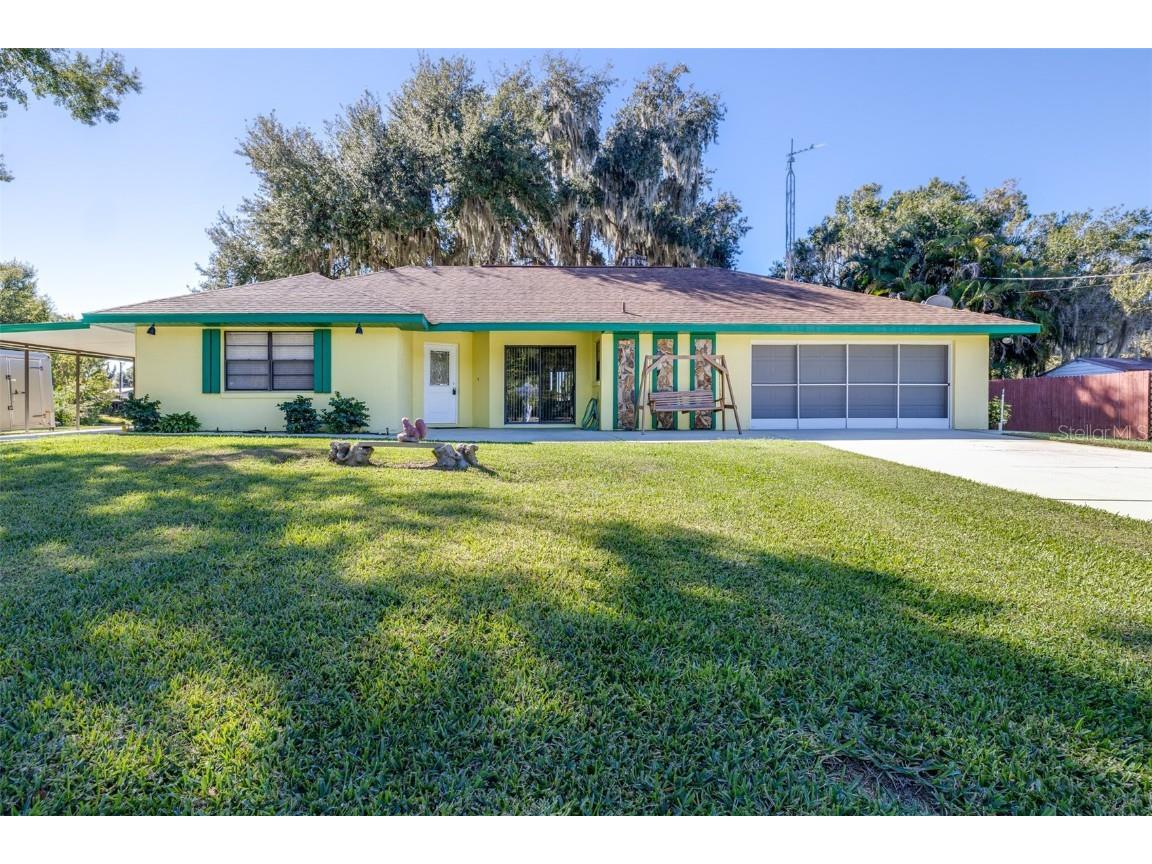 623 Racoon Lane Lorida FL 33857 - LAKE ISTOKPOGA TB8448106 image1