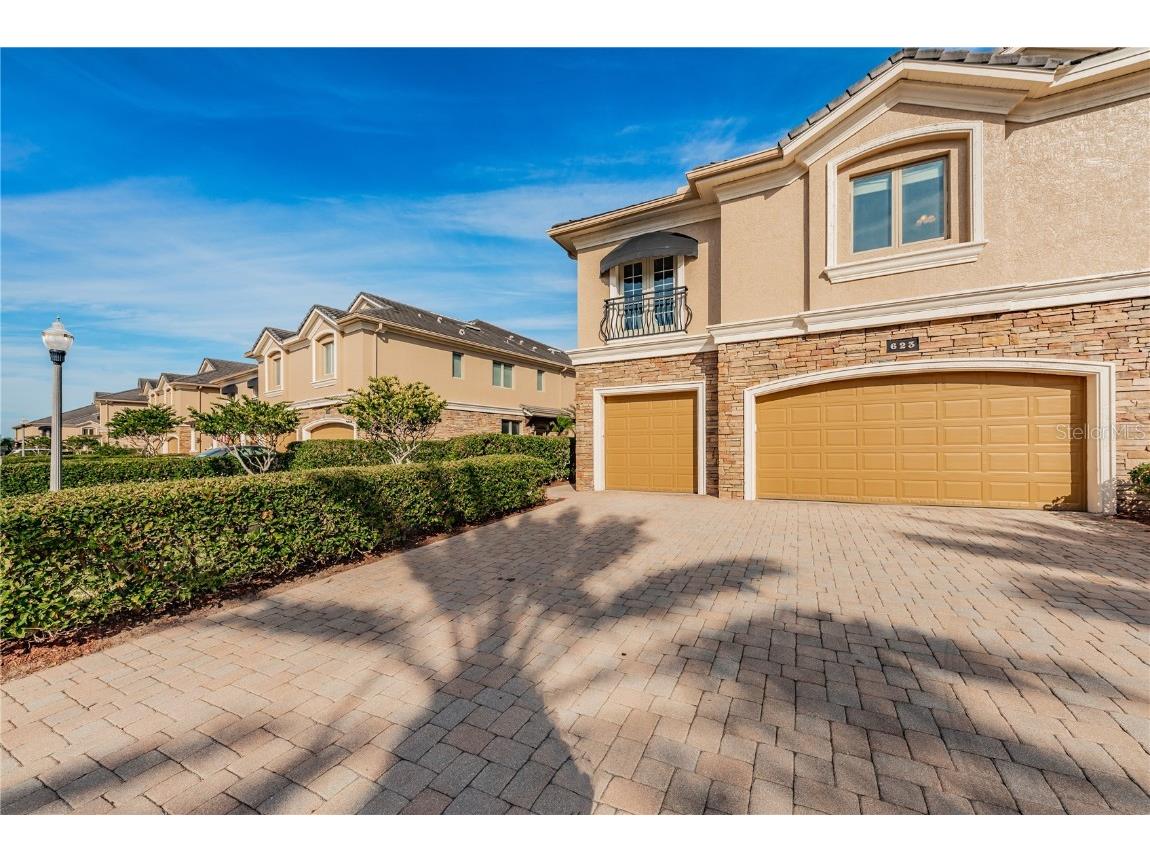 623 Saxony Boulevard Saint Petersburg FL 33716 U8223265 image1