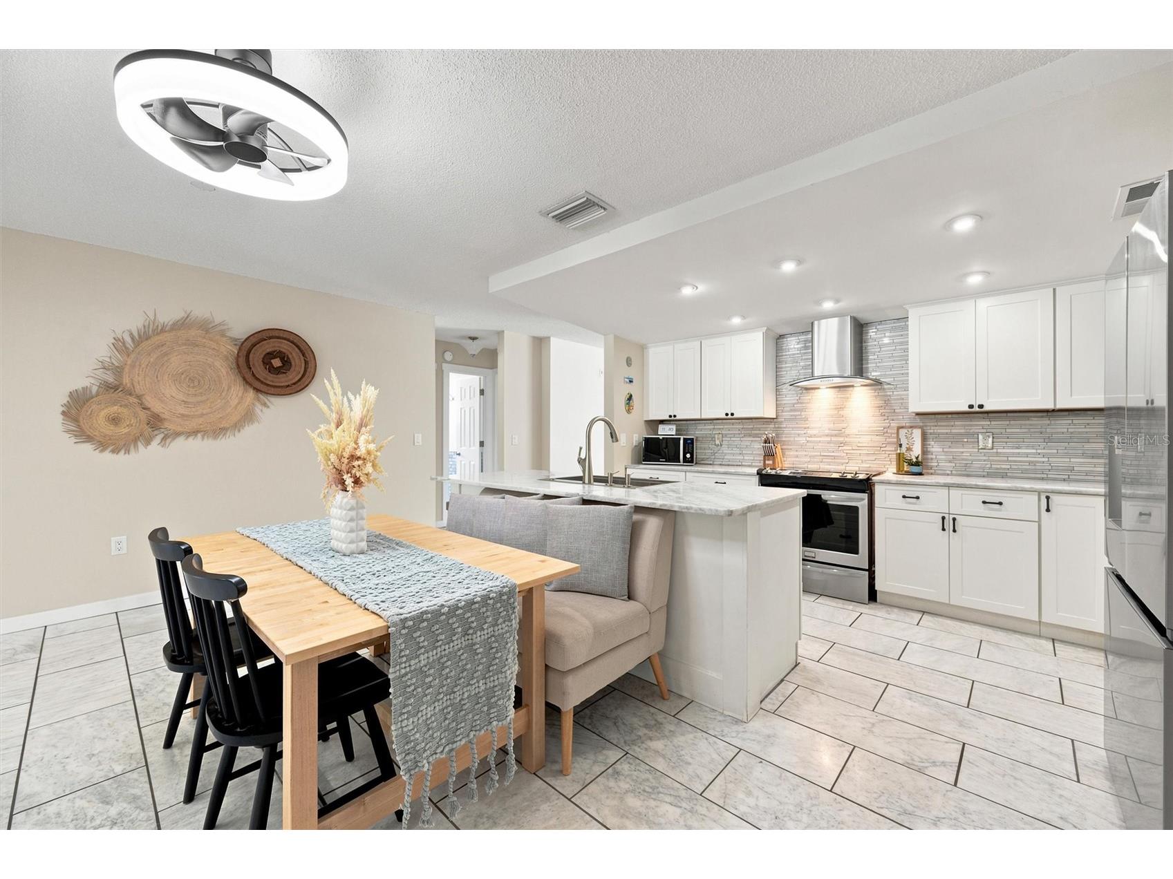 6230 Cedar Street NE Saint Petersburg FL 33702 TB8525924 image14
