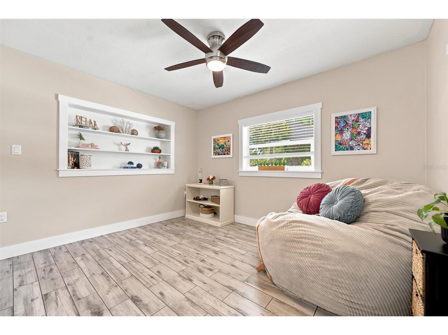 6230 Cedar Street NE Saint Petersburg FL 33702 TB8525924 image25