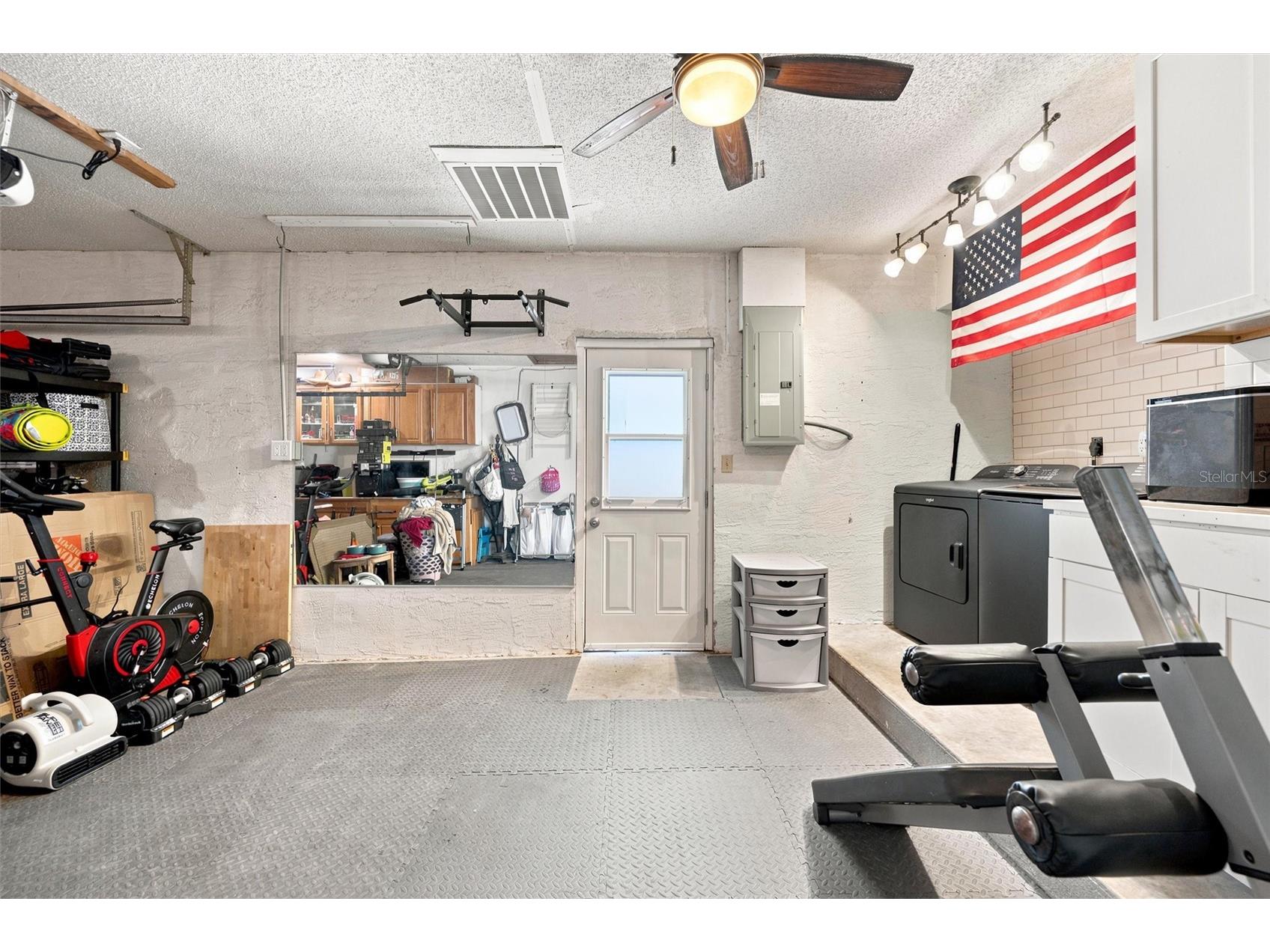 6230 Cedar Street NE Saint Petersburg FL 33702 TB8525924 image31