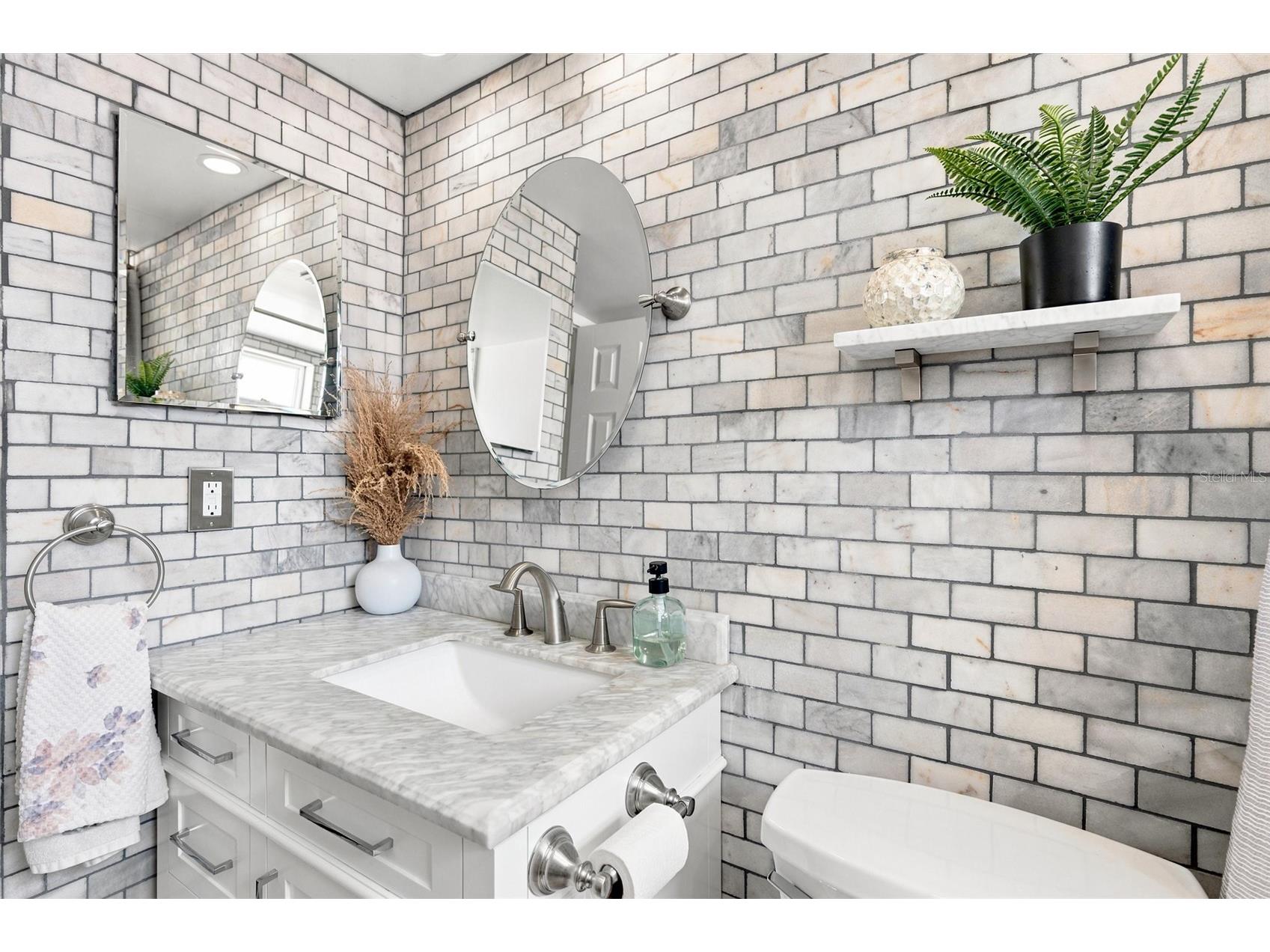 6230 Cedar Street NE Saint Petersburg FL 33702 TB8525924 image39