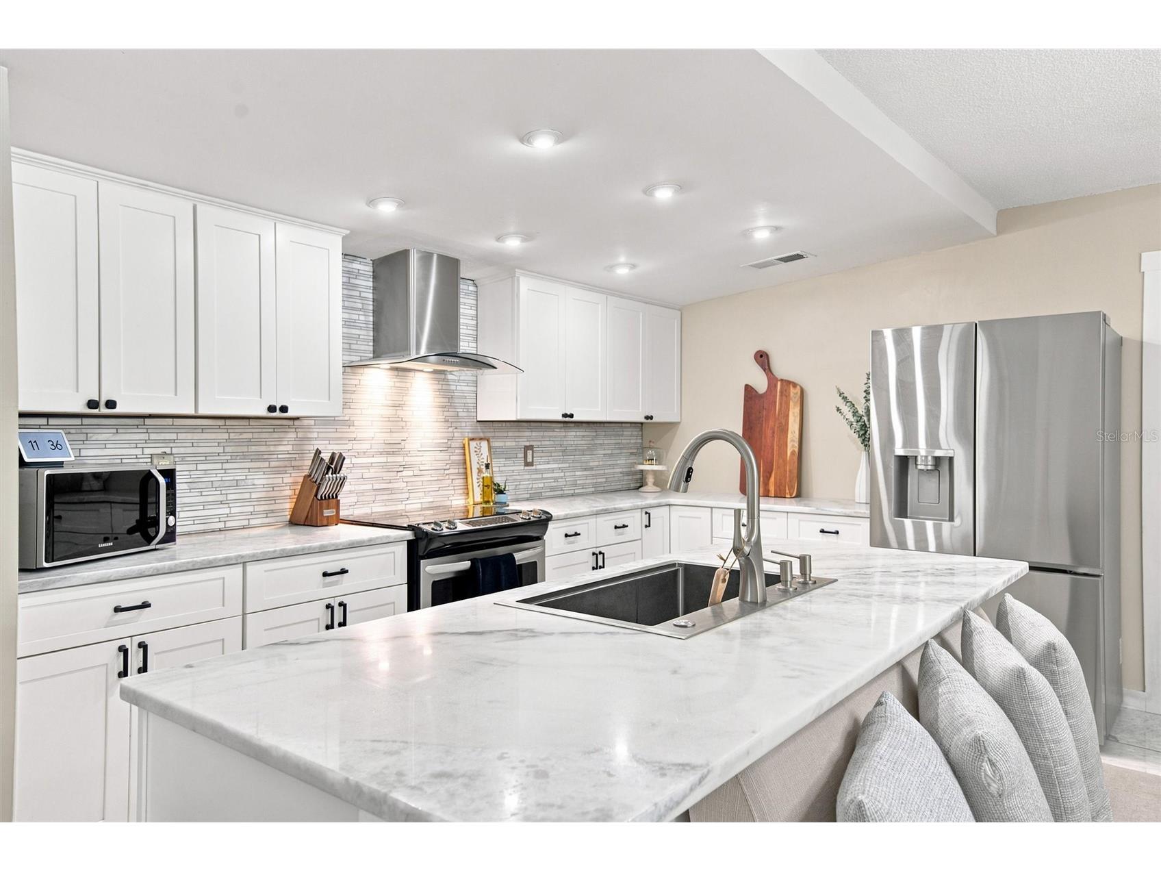6230 Cedar Street NE Saint Petersburg FL 33702 TB8525924 image9