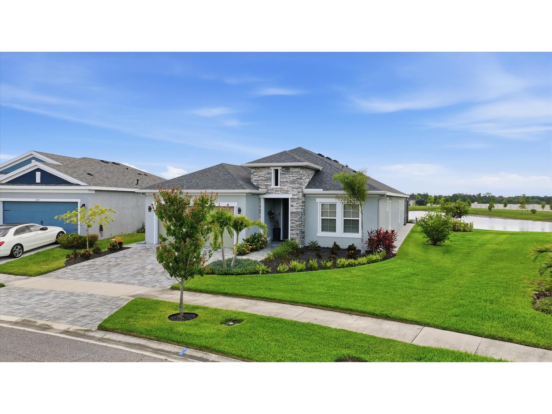 6230 Roadstead Court Apollo Beach FL 33572 TB8512956 image1