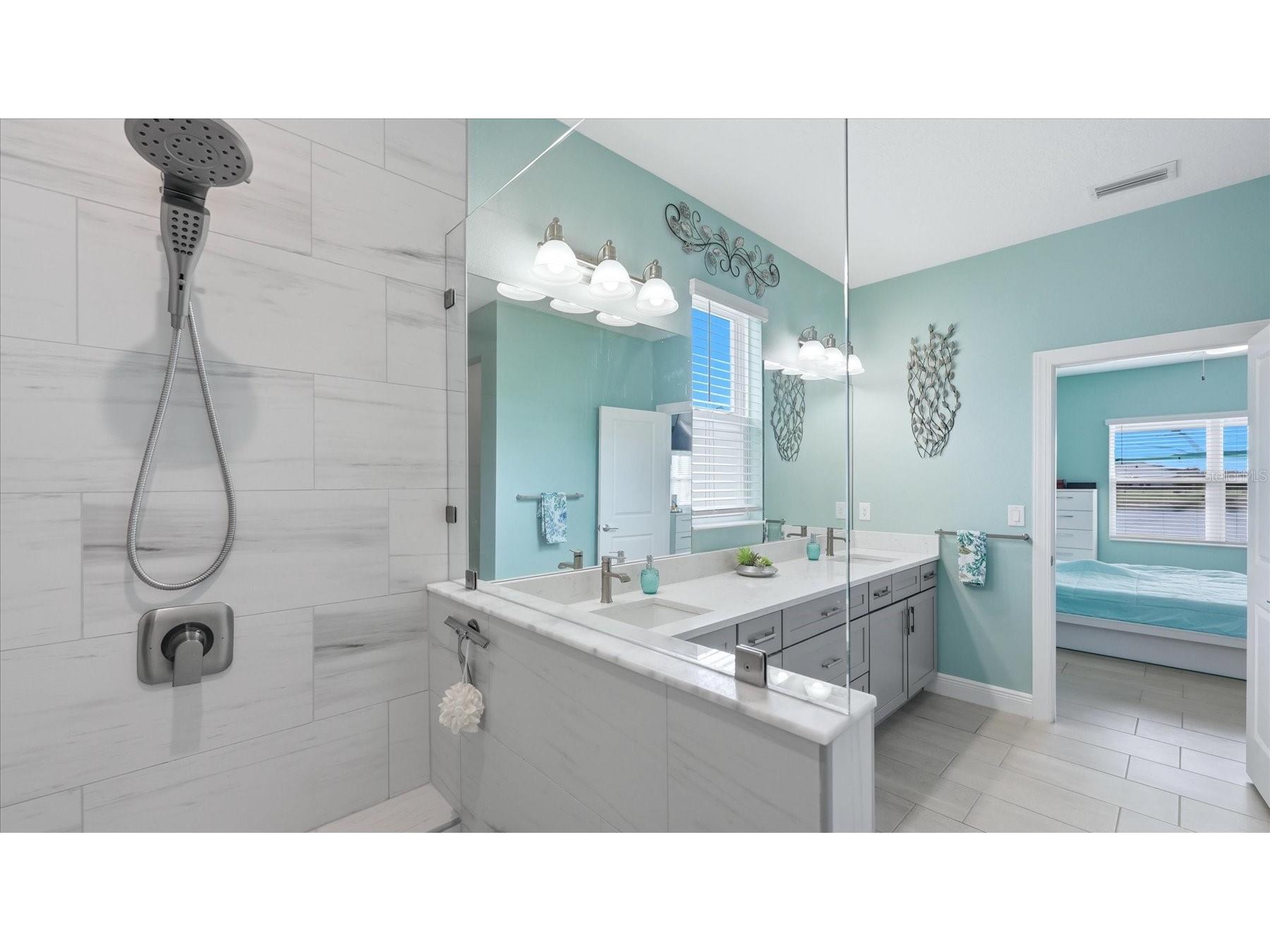 6230 Roadstead Court Apollo Beach FL 33572 TB8512956 image17