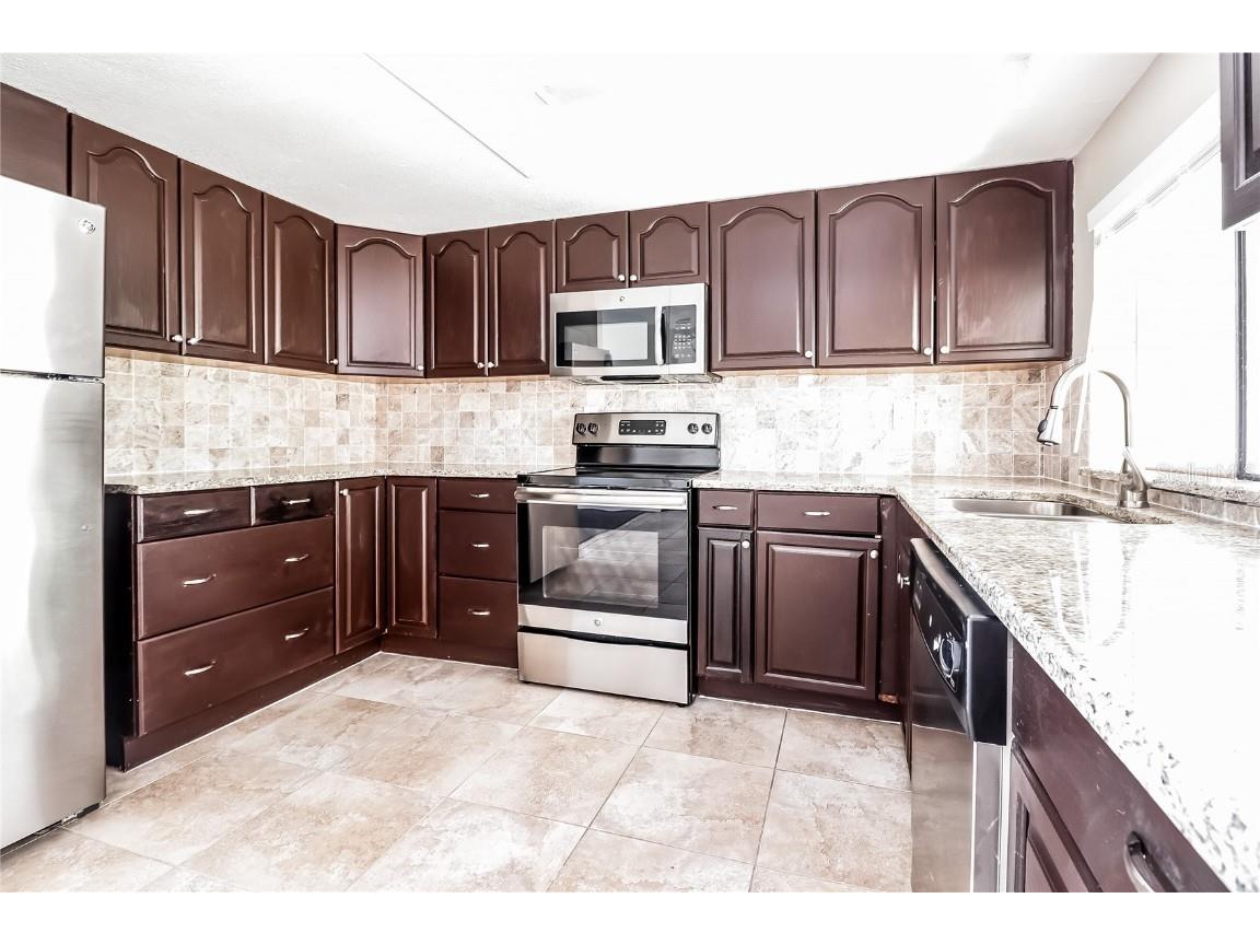 6230 Westport Drive Port Richey FL 34668 O6367063 image6