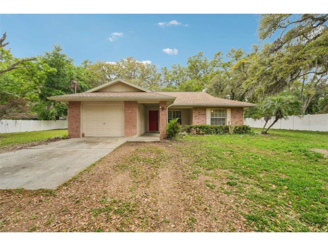 6231 Massey Road Zephyrhills FL 33542 TB8366246 image1