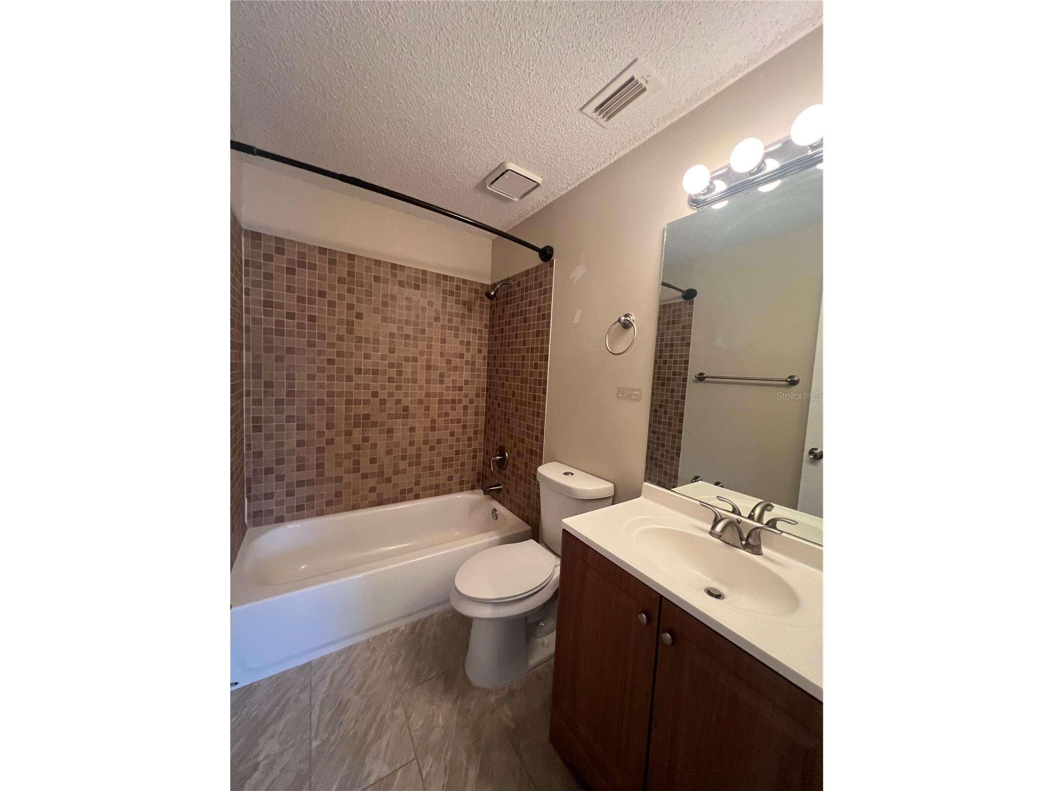 6231 Yorktown Drive #140 Orlando FL 32807 O6416426 image25