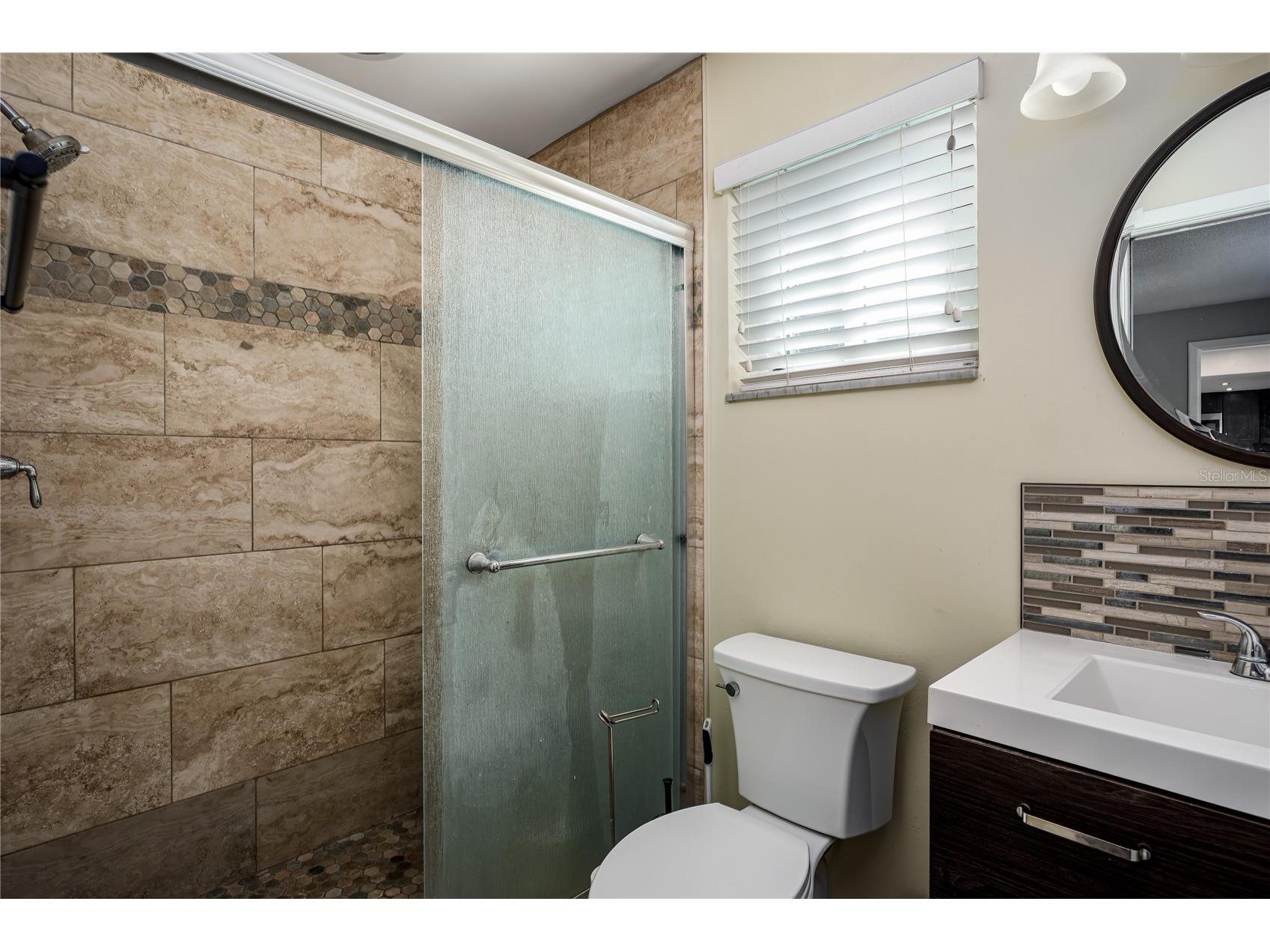 6232 33rd Avenue N Saint Petersburg FL 33710 A4690674 image14