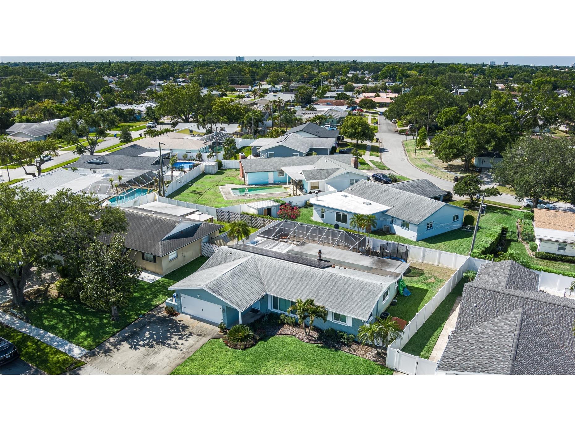 6232 33rd Avenue N Saint Petersburg FL 33710 A4690674 image44
