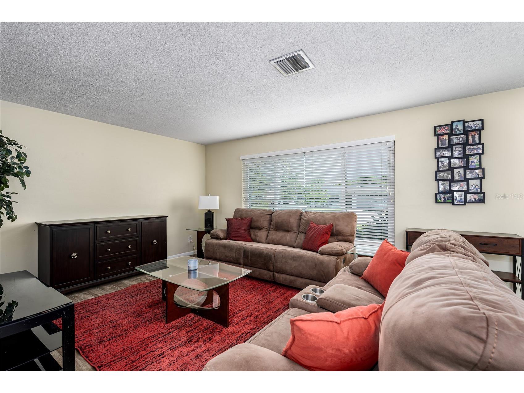 6232 33rd Avenue N Saint Petersburg FL 33710 A4690674 image5