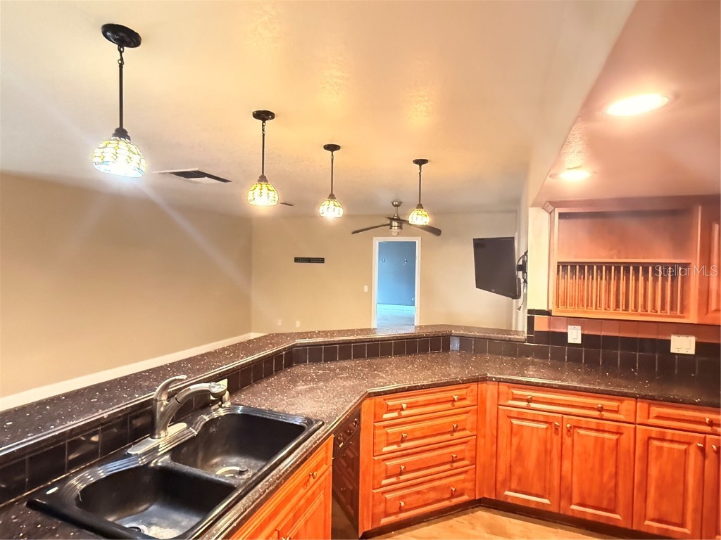 6232 Madison Street New Port Richey FL 34652 TB8422060 image28