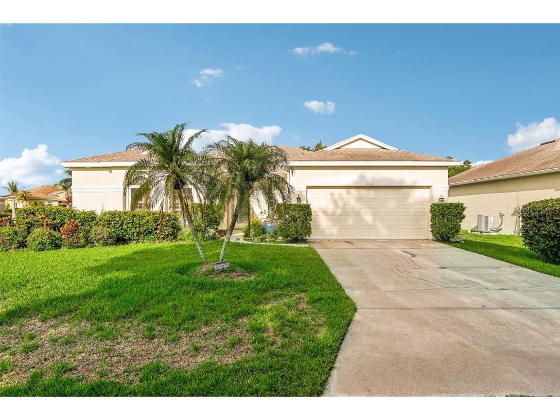 6232 Weymouth Drive Sarasota FL 34238 A4613223 image1