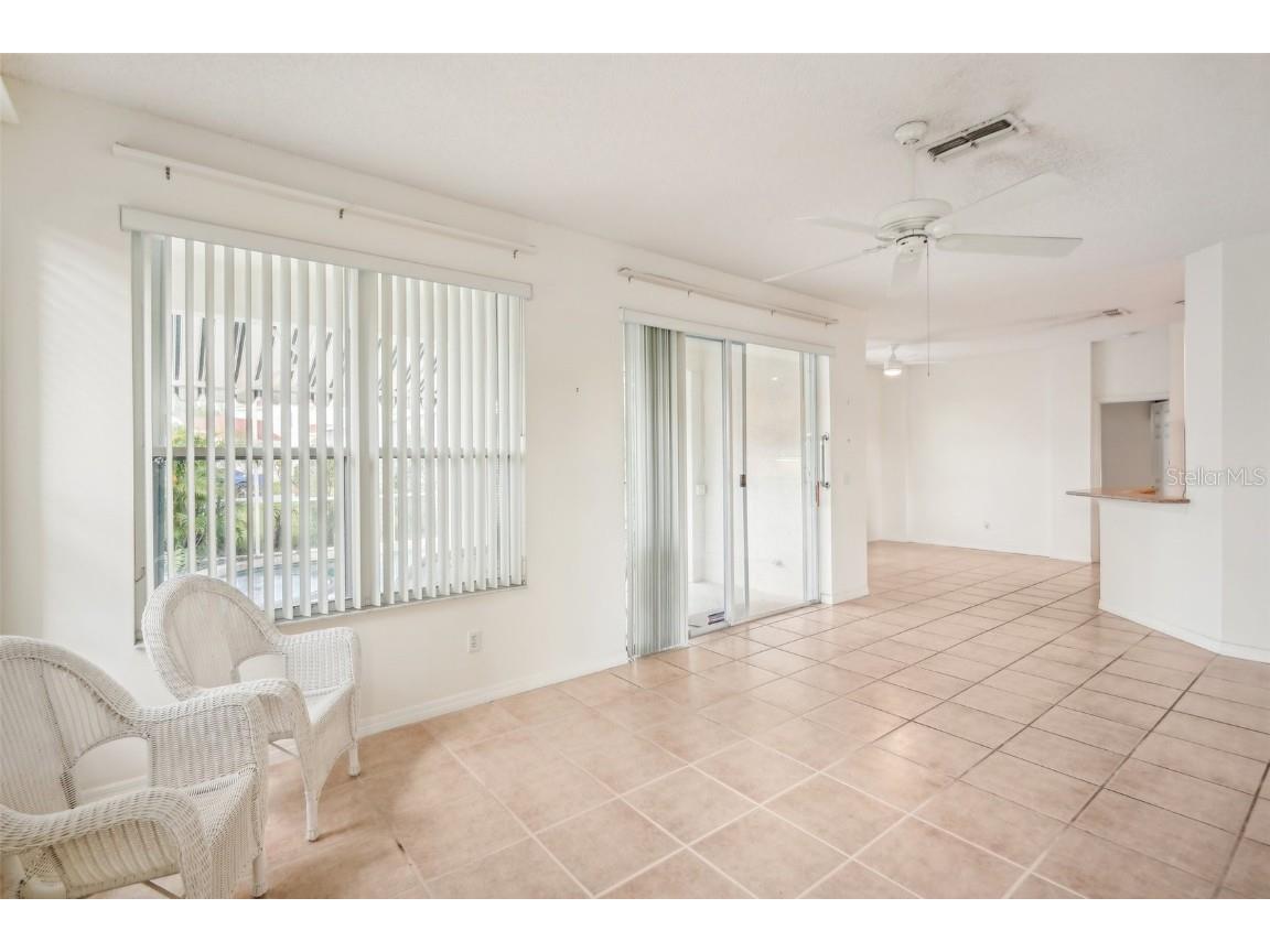 6232 Weymouth Drive, Sarasota, FL, 34238 | MLS: A4613223 | Edina Realty