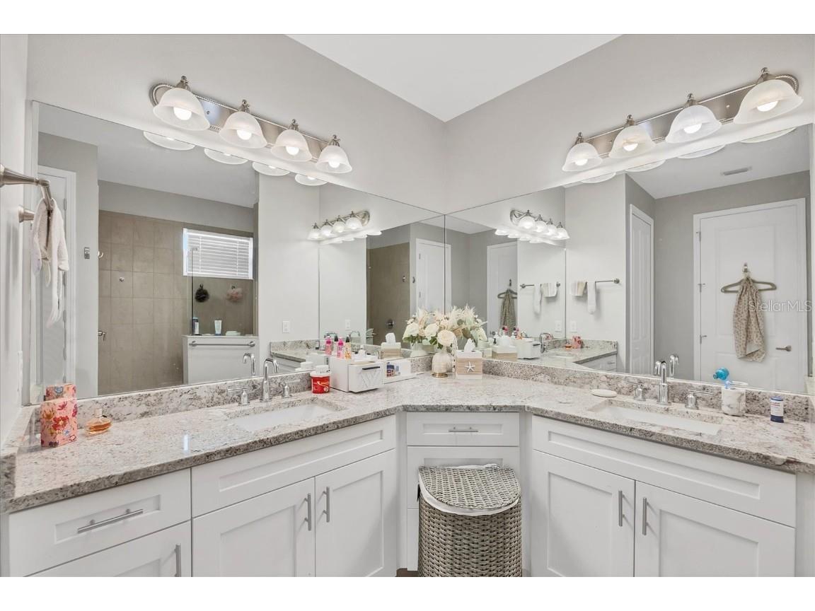 6233 Champions Row Street Bradenton FL 34210 TB8453667 image32