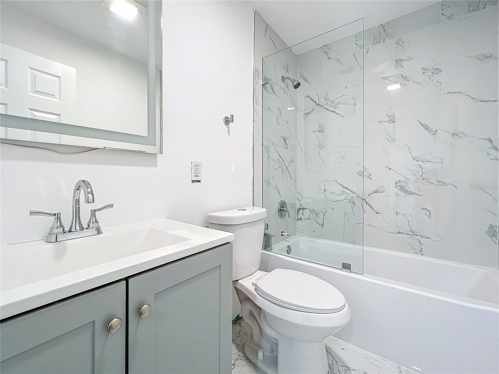 6233 Dewdrop Way Tampa FL 33617 TB8471167 image27