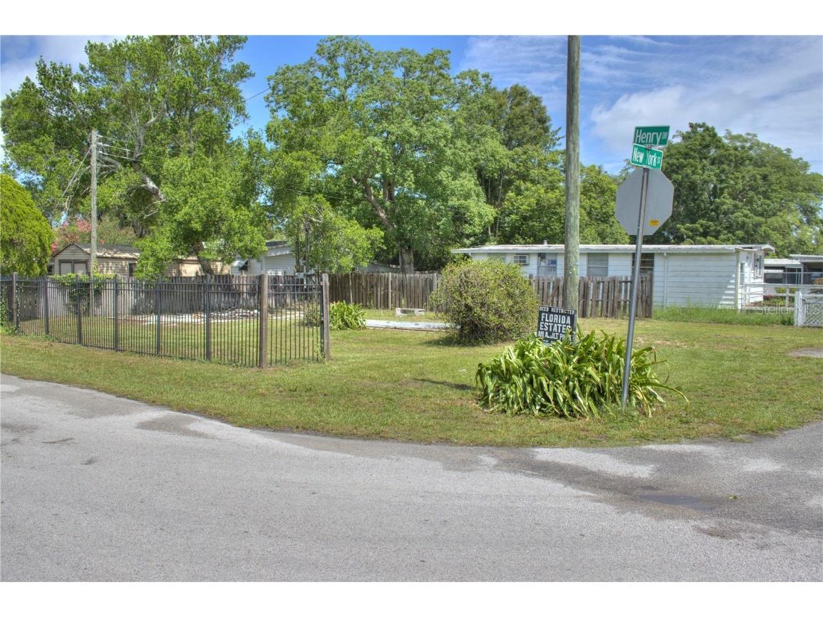 6233 New York Street Zephyrhills FL 33542 T3452794 image1