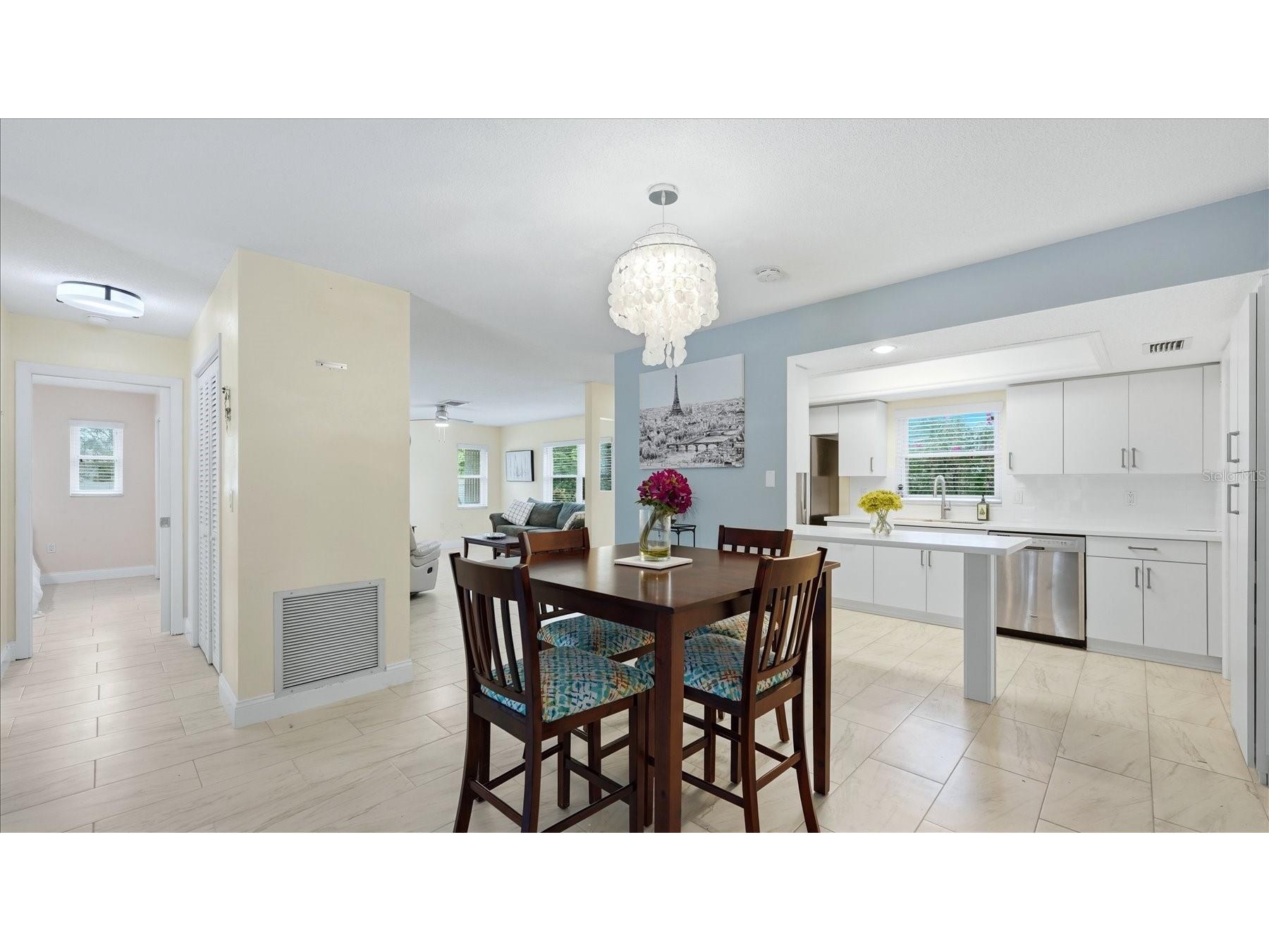 6233 Rockefeller Avenue Sarasota FL 34231 A4695266 image10