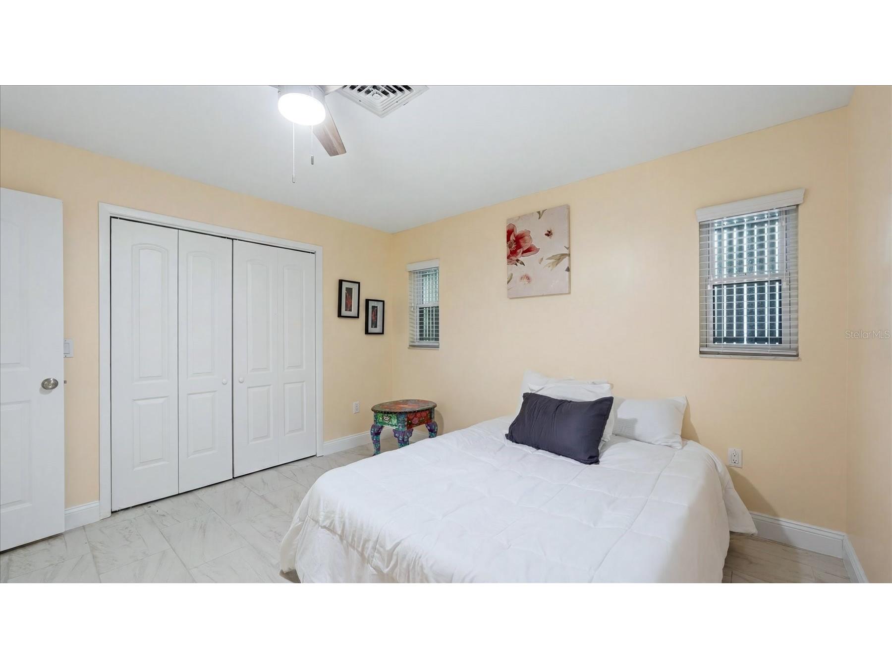 6233 Rockefeller Avenue Sarasota FL 34231 A4695266 image23